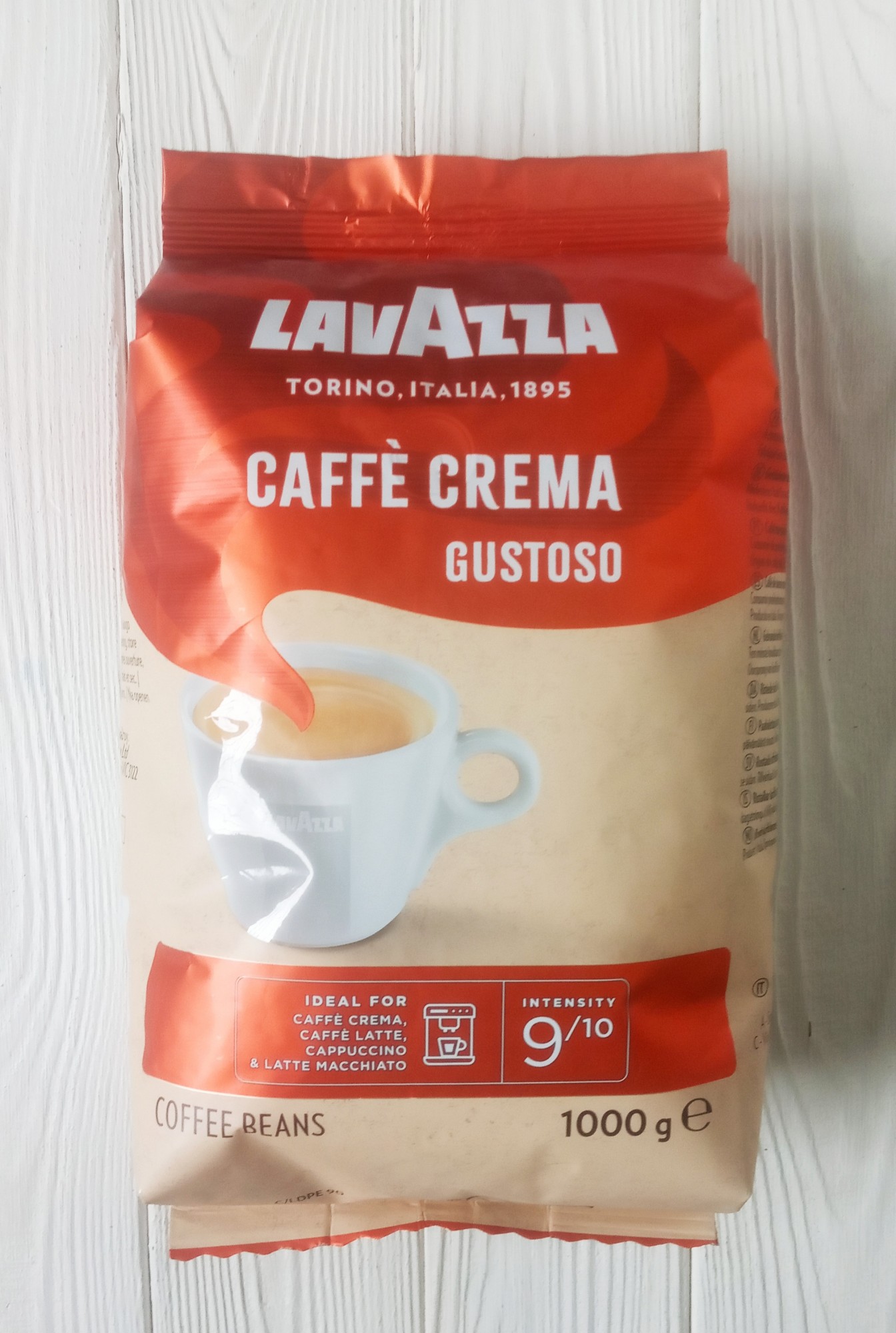 Lavazza Caffè Crema Gustoso 1KG Grains de Café Force : 9/10 Arôme Intense