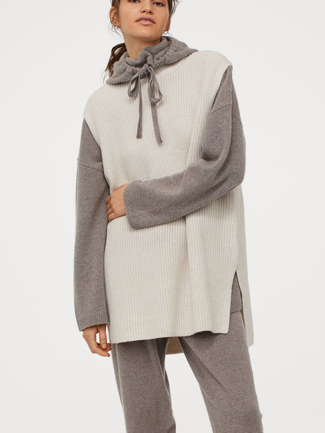 

Жилет H&M 0924243001 S (165/88А) Светло-серый с бежевым