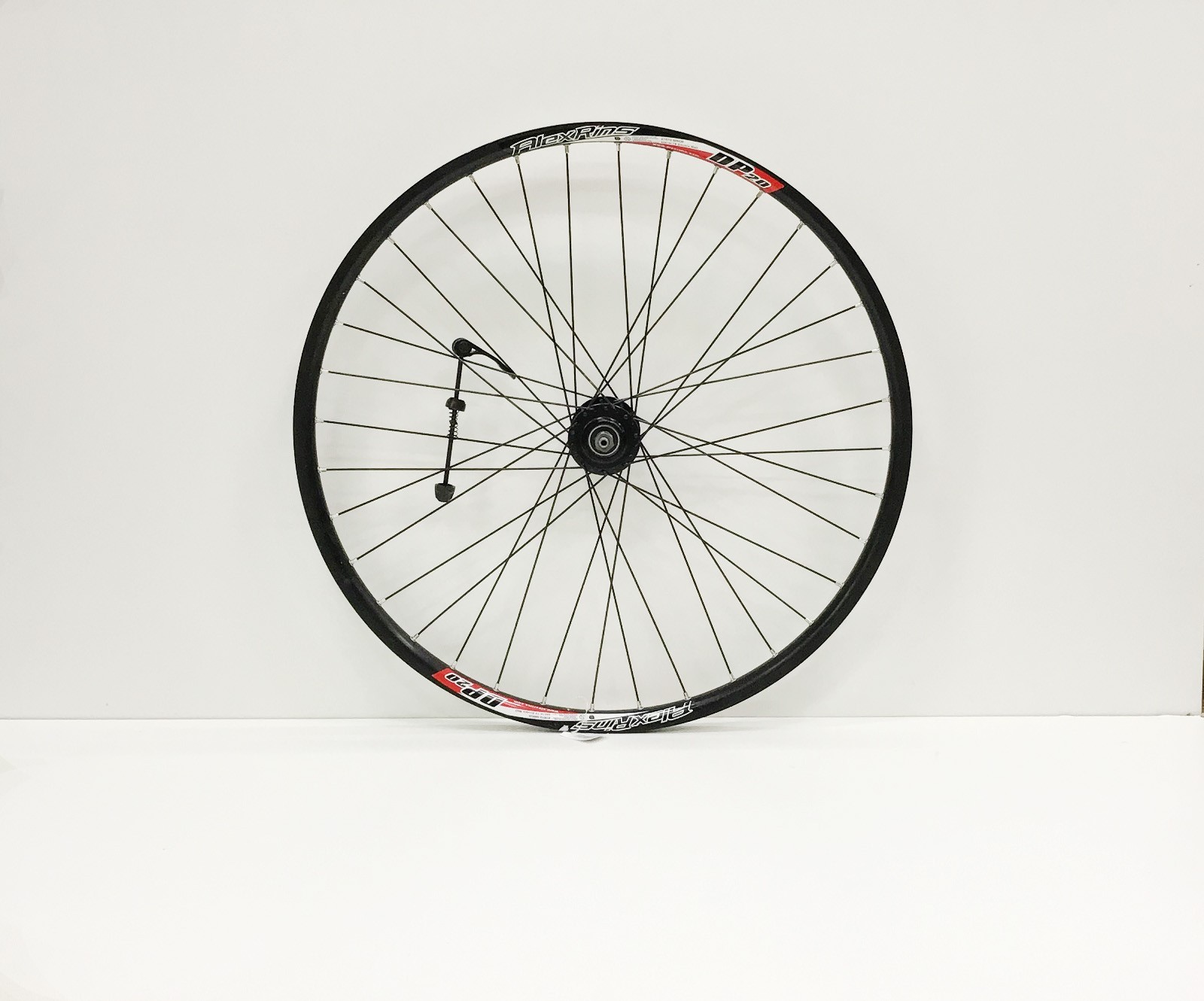 

Колесо на велосипед переднее 26" Velohit mod 026 дисковый тормоз