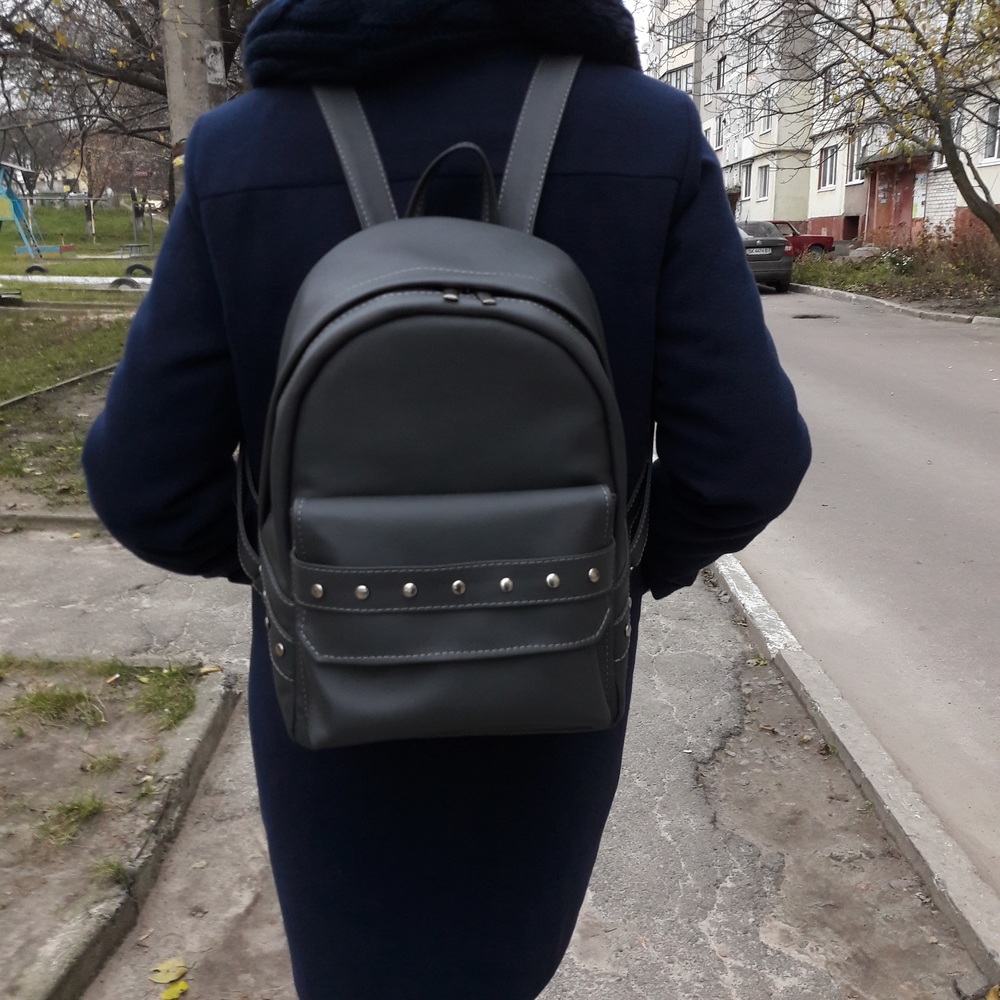

Жіночий рюкзак Sambag Dali LB графітовий