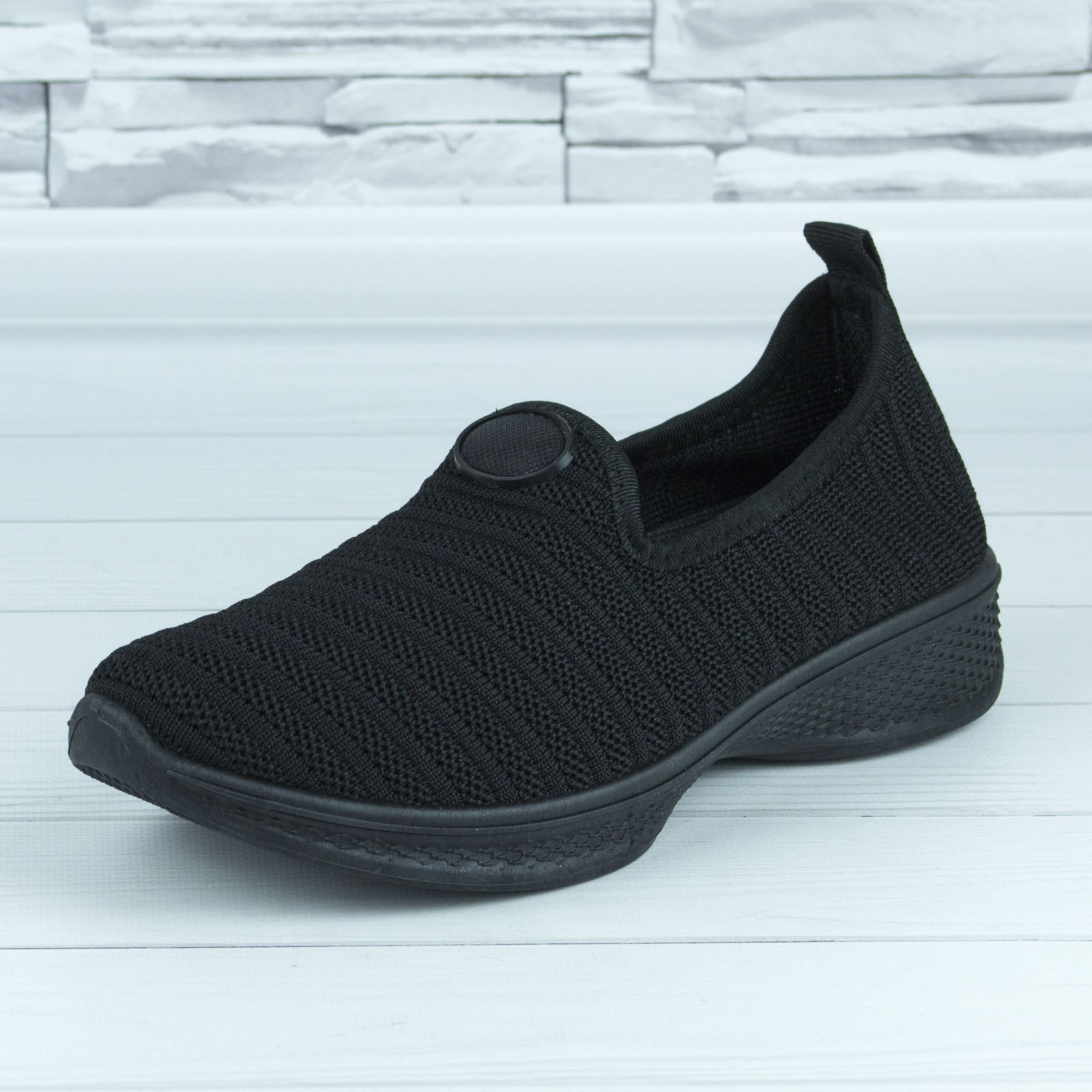 

Слипоны женские Violeta 20-814black черные демисезонные 38р (24,5 см) b-604