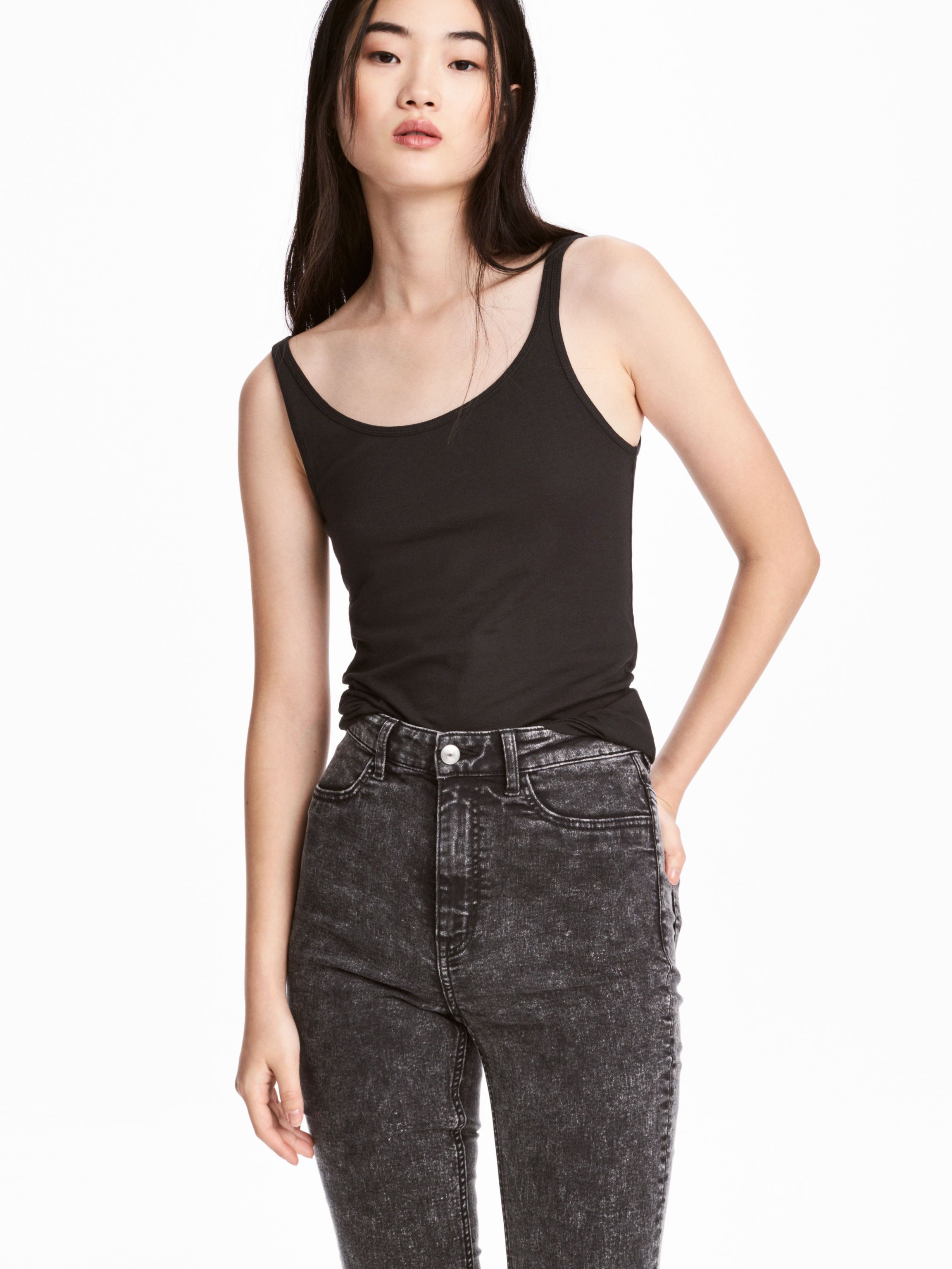 

Майка H&M 3550725-AAAD M Черная