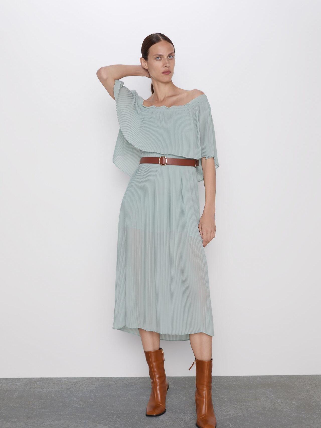 

Платье Zara 2157/236/982-ACUB XL Бледно-зеленое