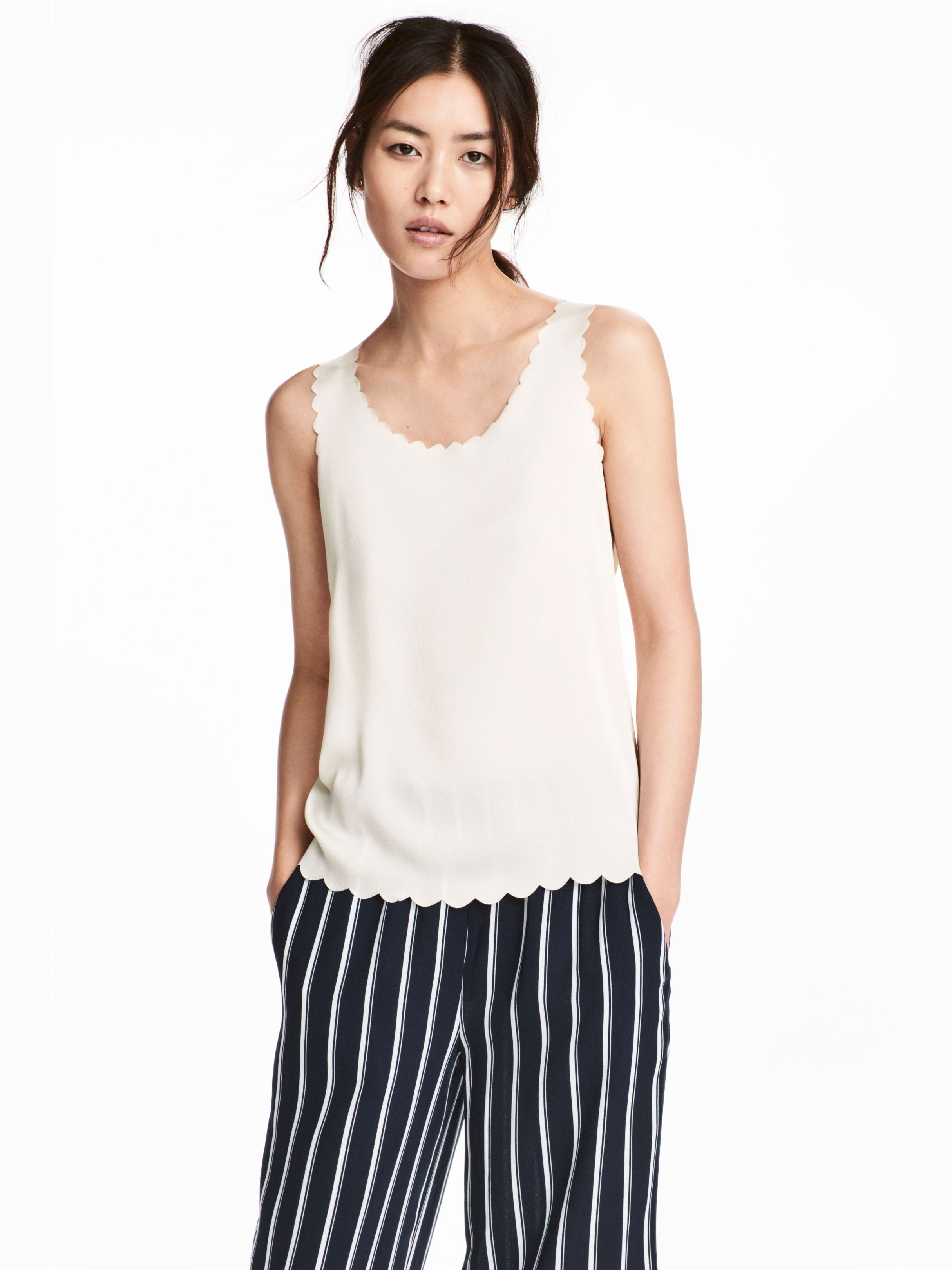 

Блузка H&M 5295105-ABAK M Молочная
