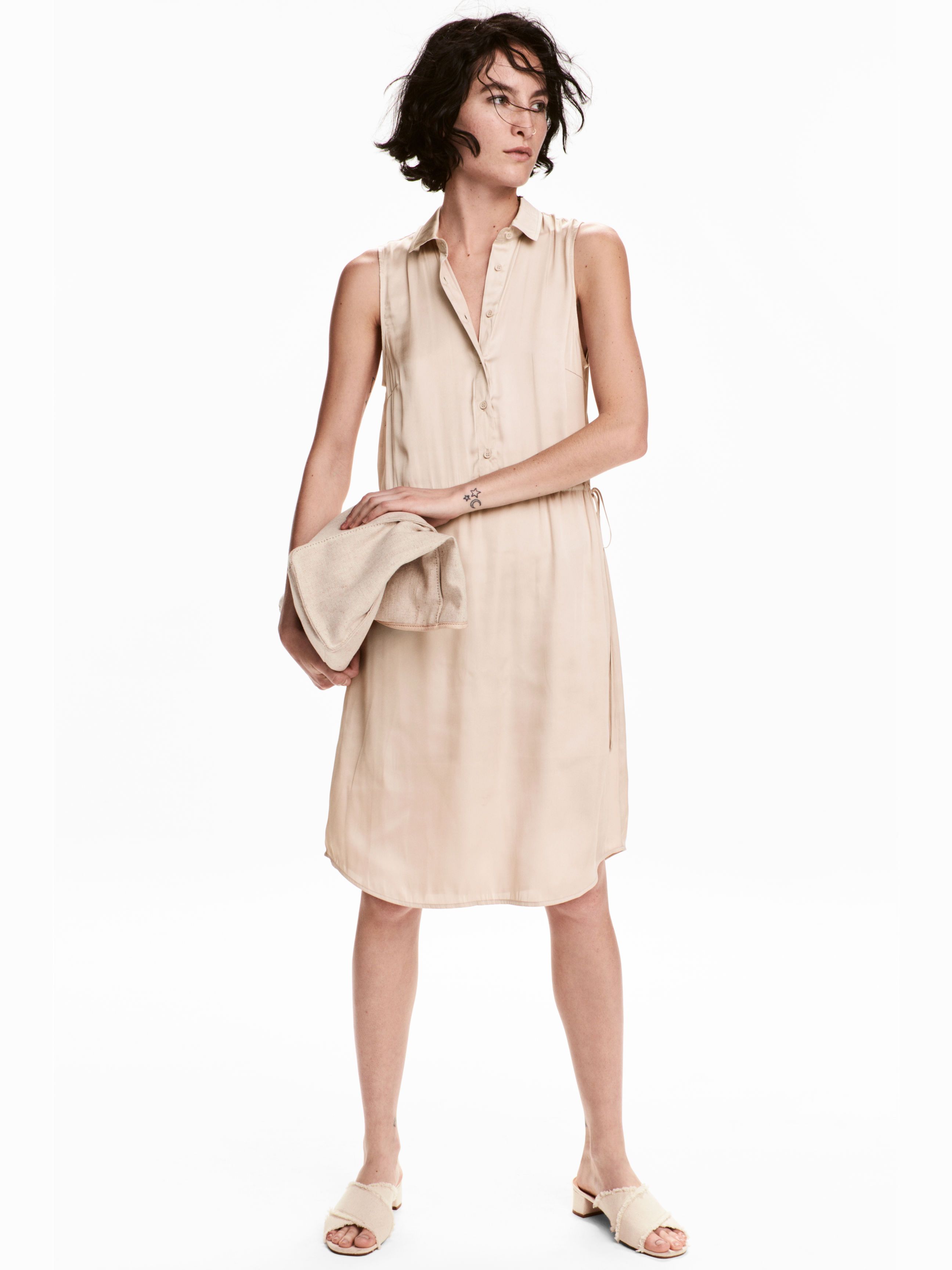 

Платье H&M 5167095-ACTQ 42 Бежевое