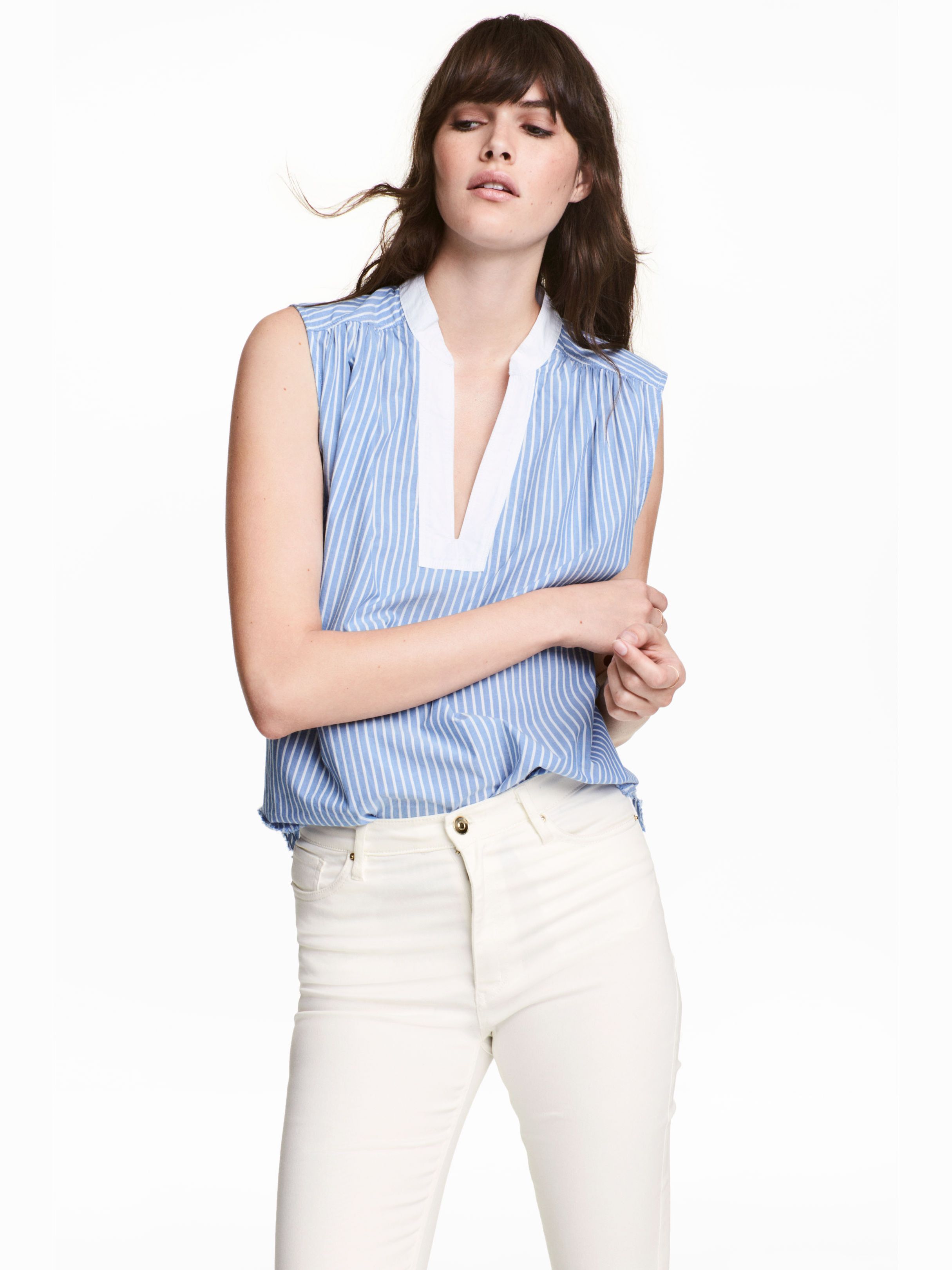 

Блузка H&M 5050686-AARY 40 Синяя с белым