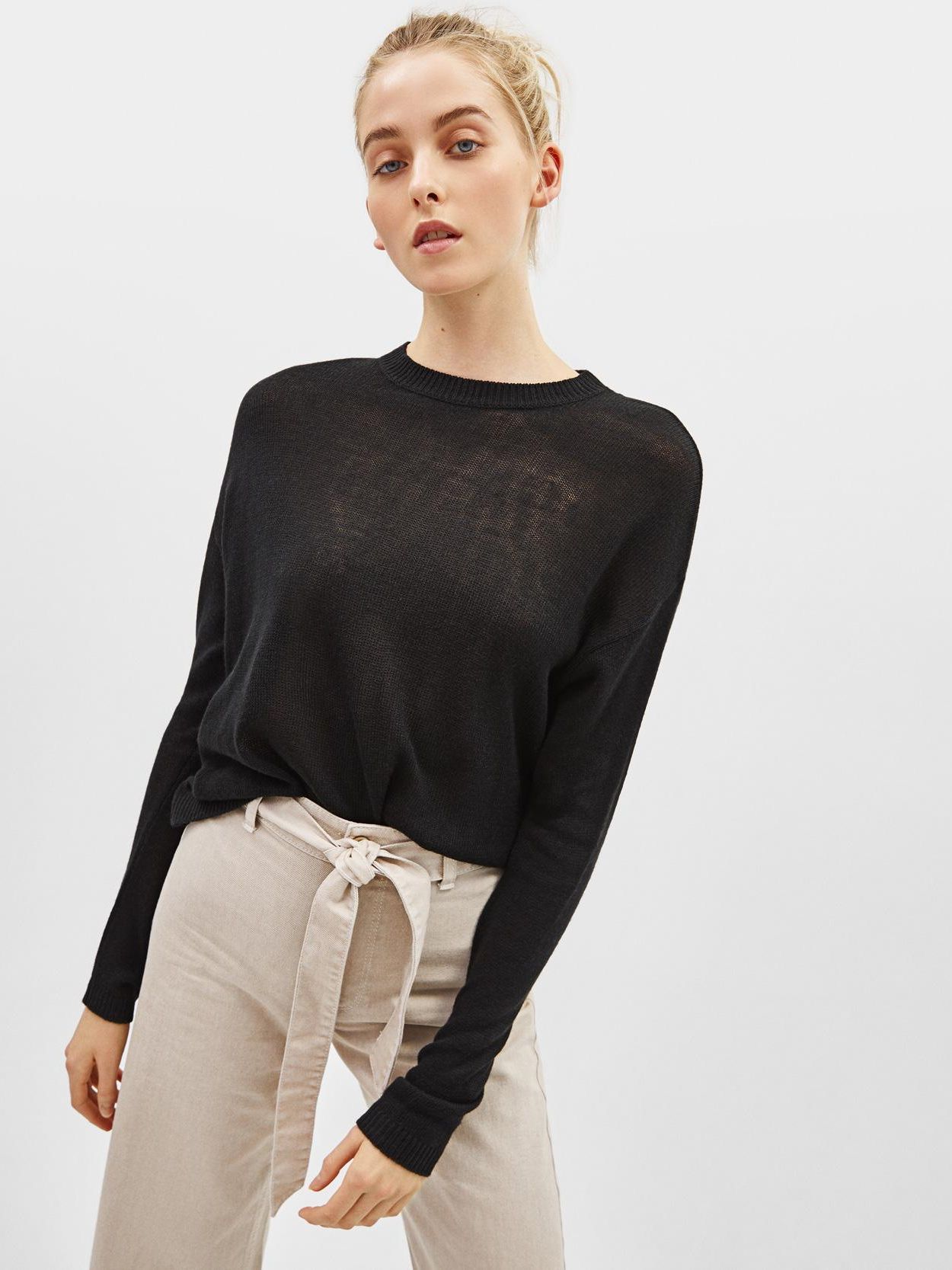 

Джемпер Bershka 1826/623/800-AAAD XS Черный