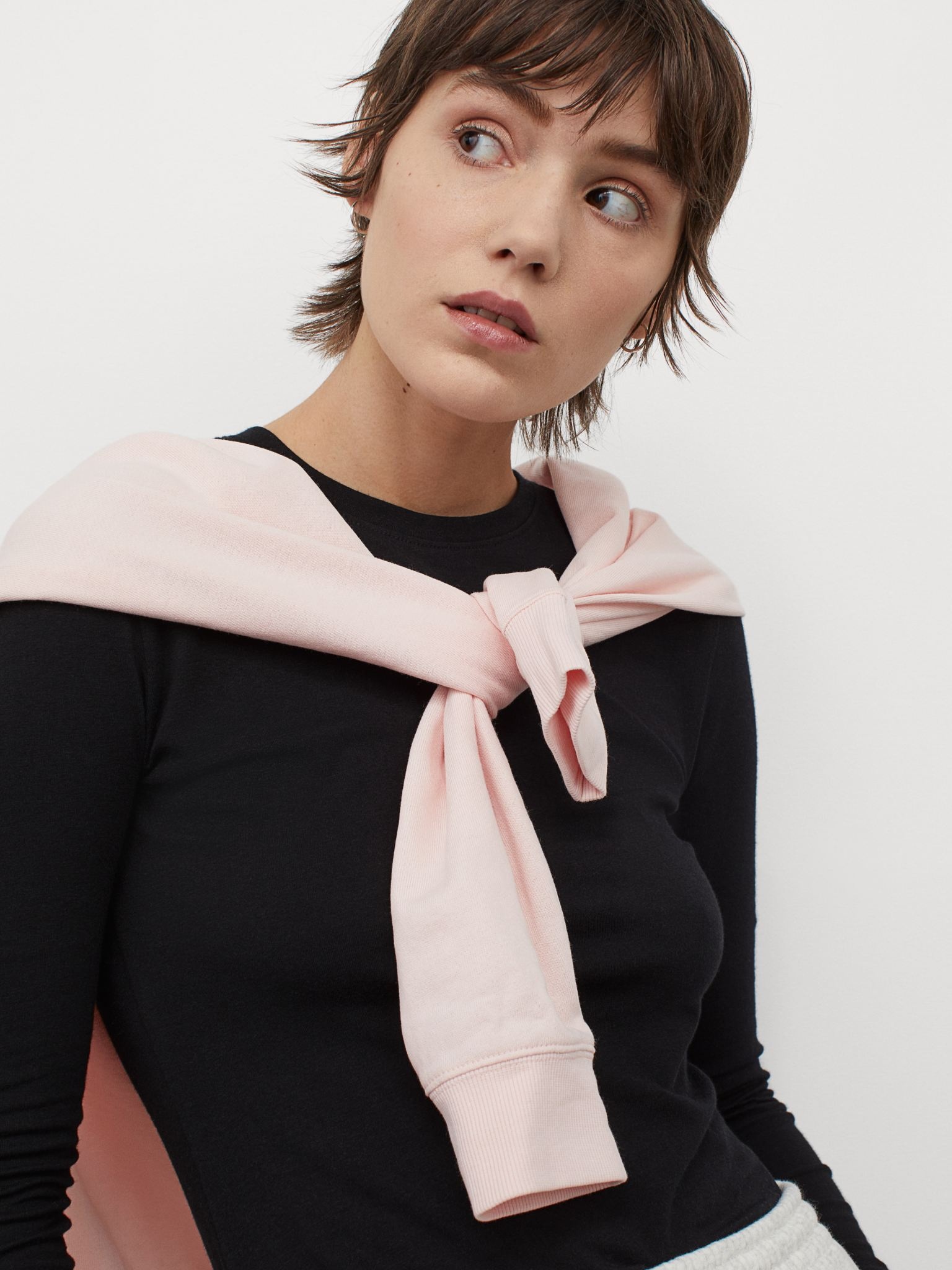 

Лонгслив H&M 3012-7621431  Черный, Лонгслив H&M 3012-7621431 L Черный