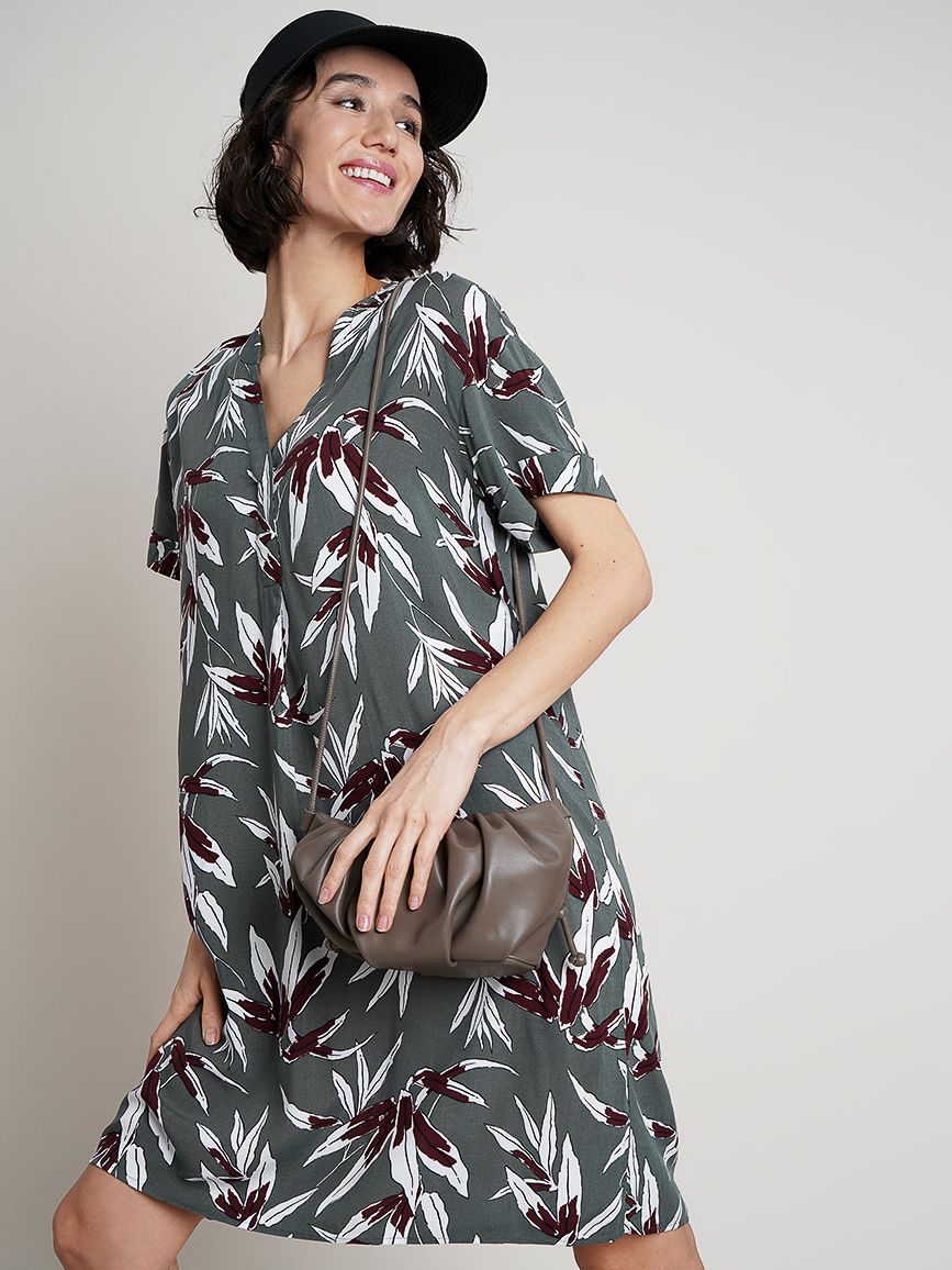 

Платье O'STIN Casual LL8LMBI2F9 S Светло-оливковое