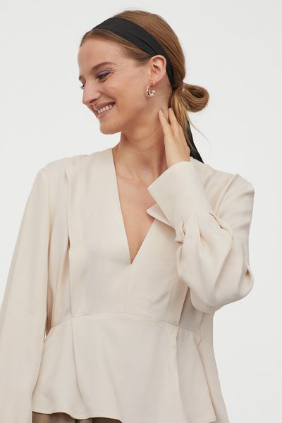 

Блуза H&M M кремовая (1202-707)