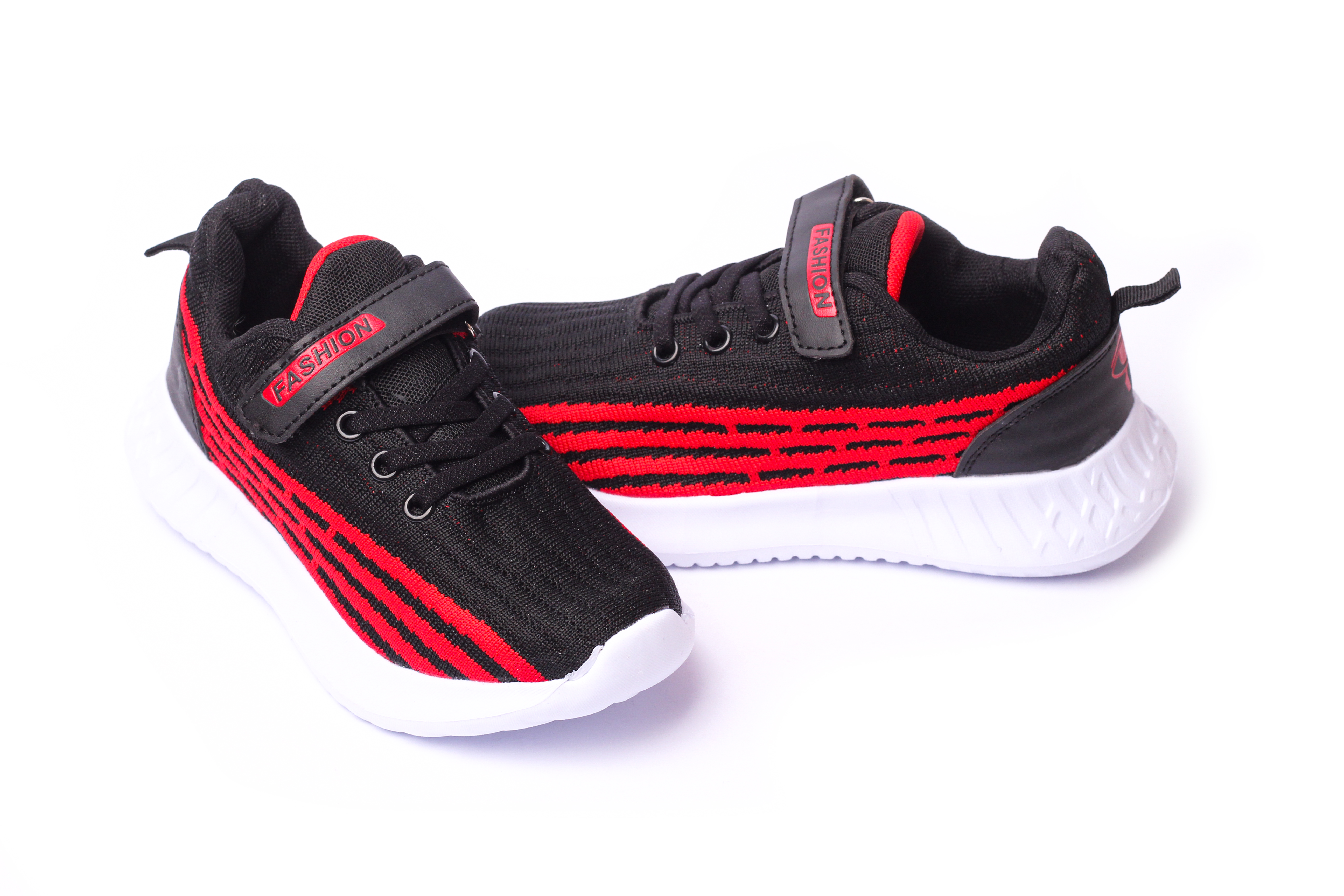 

Кроссовки ERRA 2510-14BBLACK/RED черно-красный 27 2000903169390