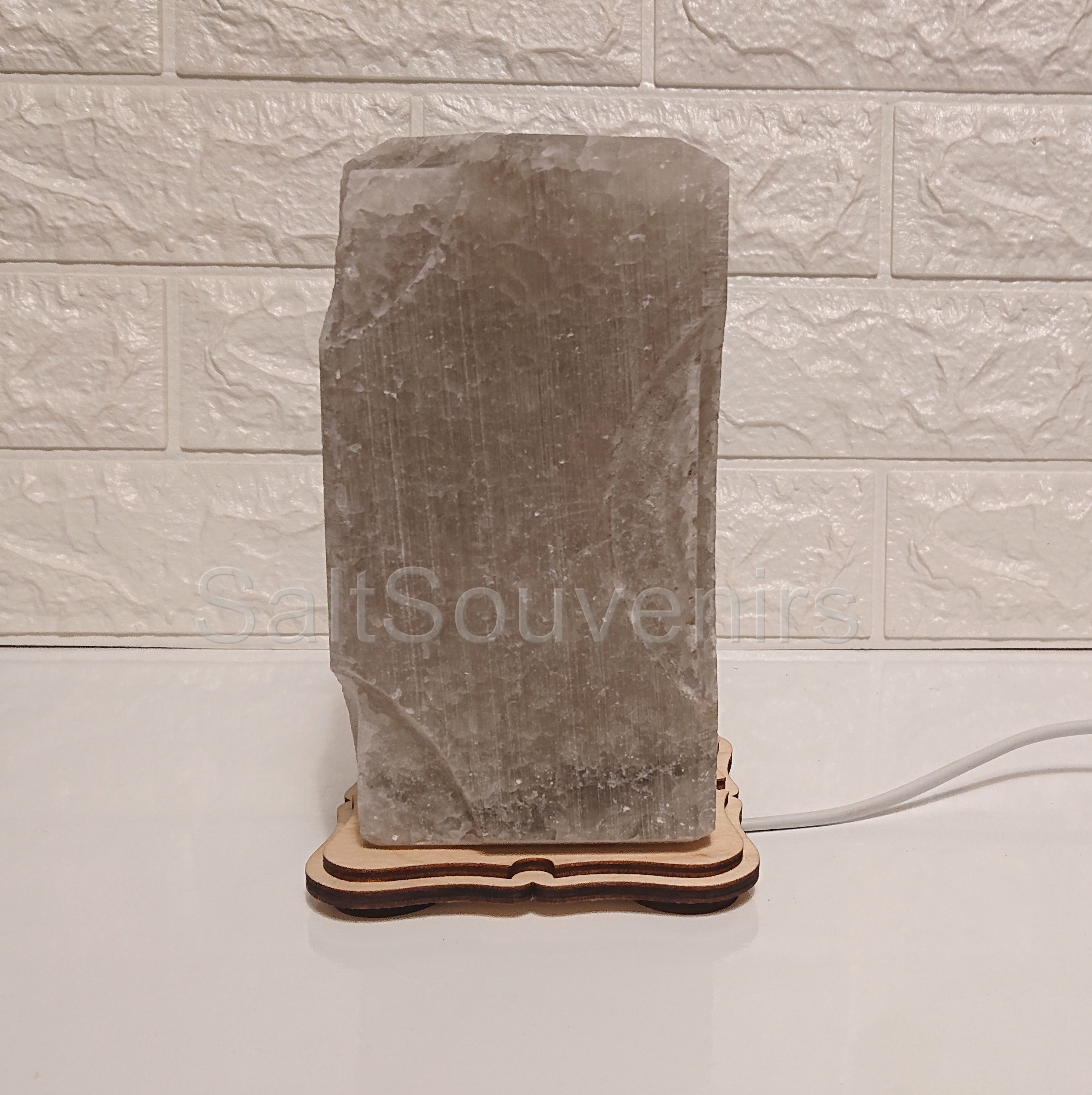 

Соляная лампа EcoDecorLamp Прямоугольник резной большой 2
