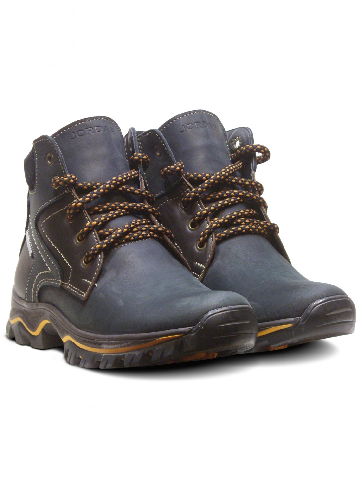 

Ботинки Jordan 6011 37 Черные