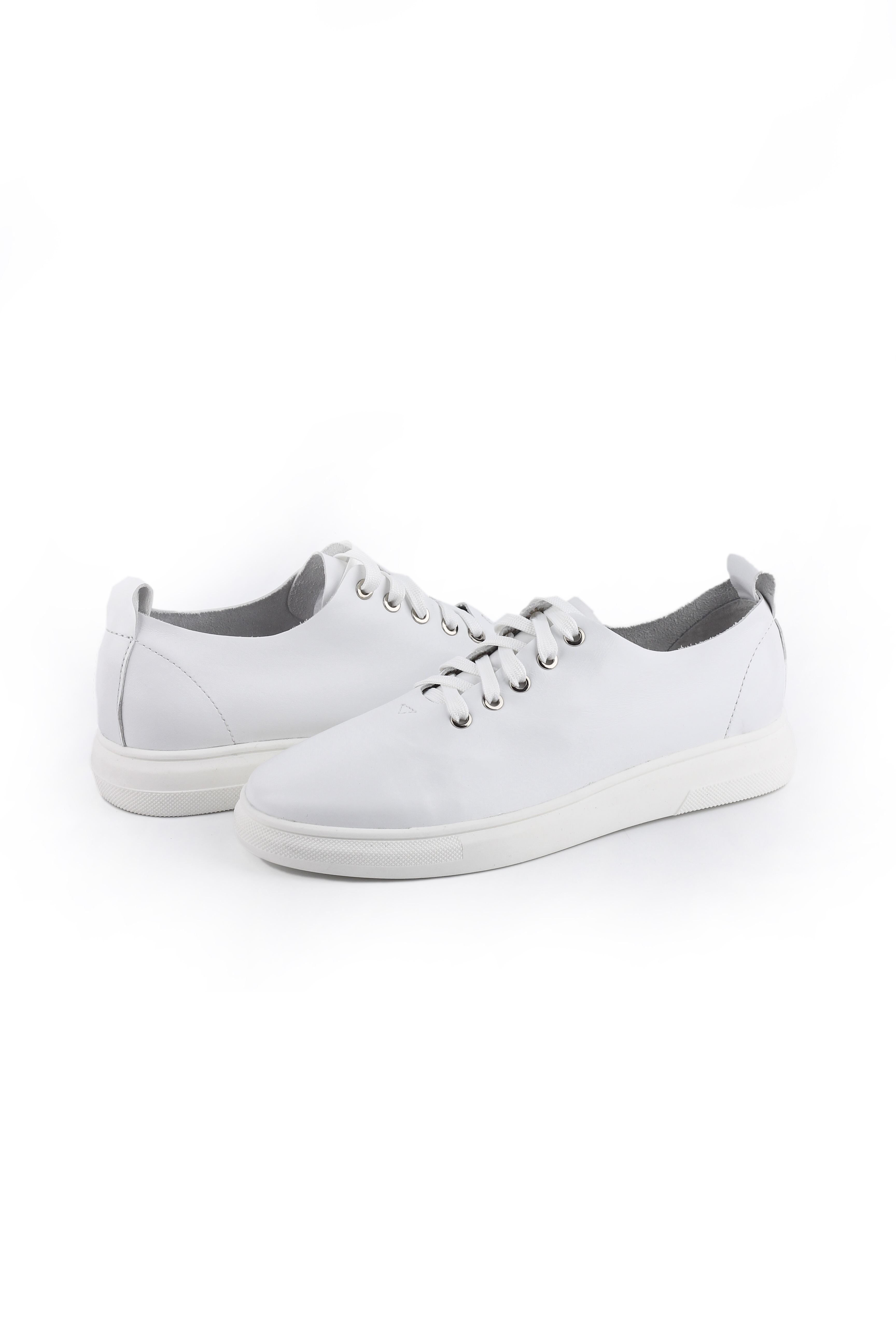 

Кеды MILLI GOLD 3009-2157WHITE белый 39 2000904181742