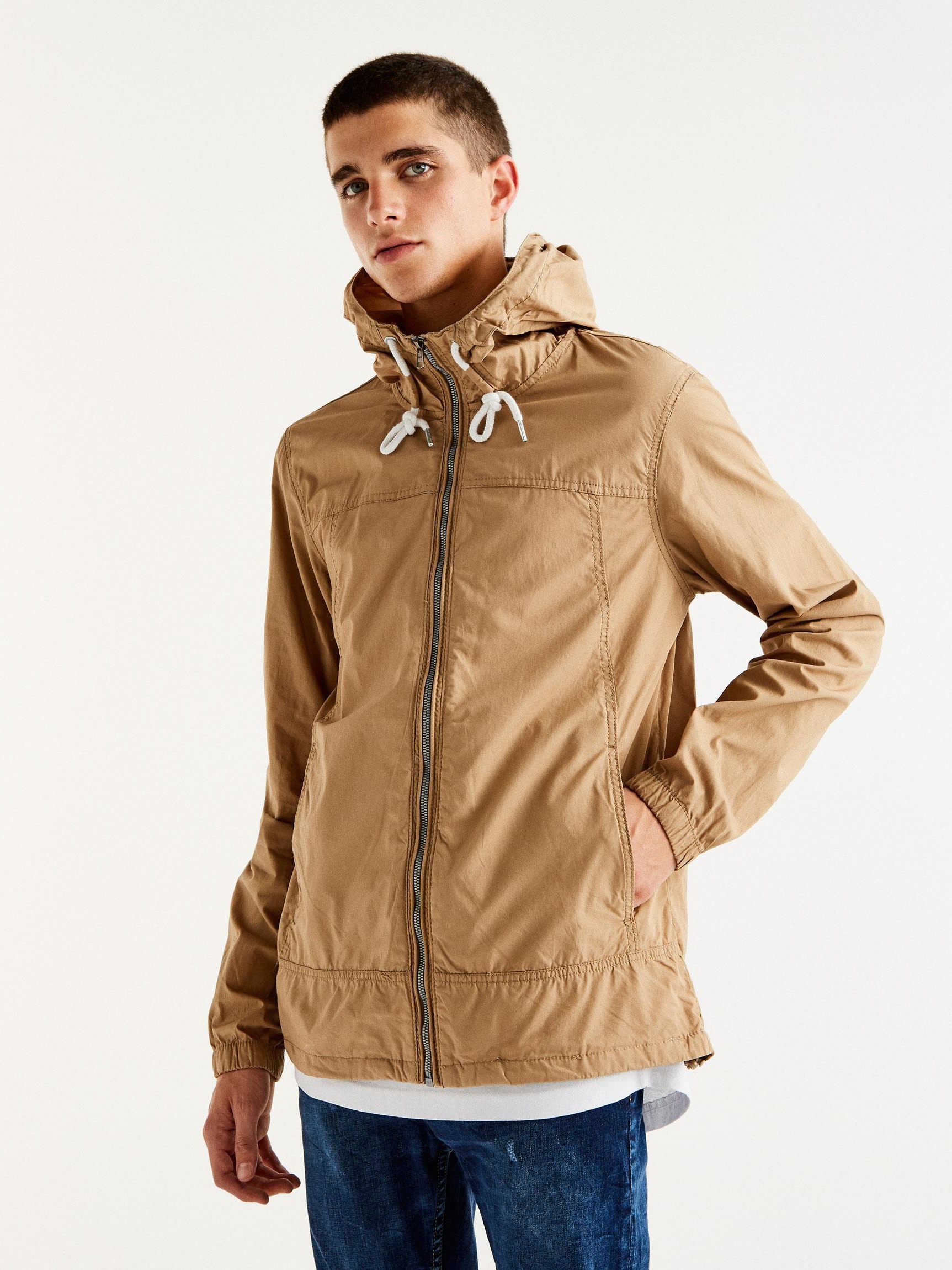 

Ветровка Pull & Bear 9713/507/707-ACTQ XXL Бежевая