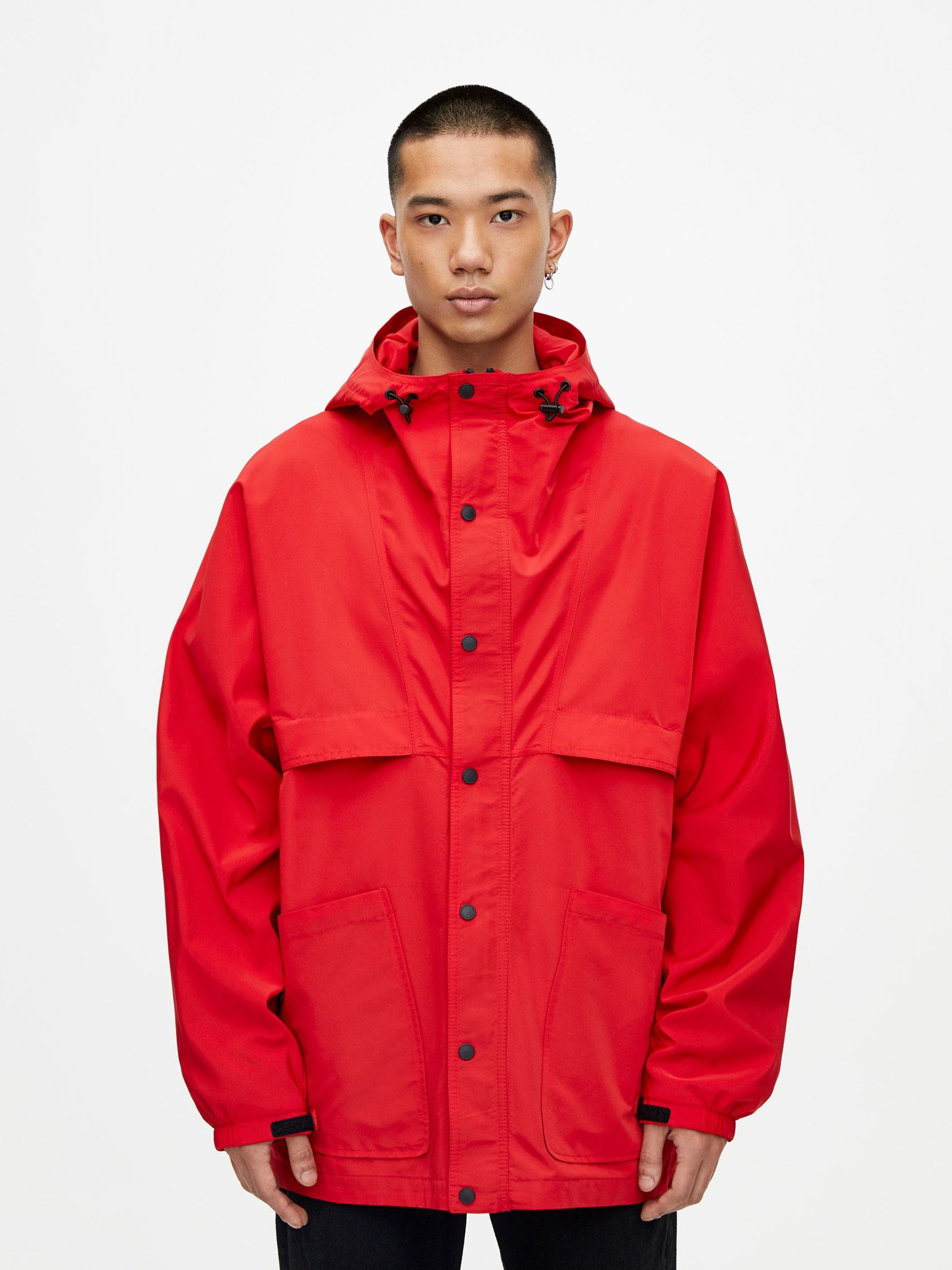 

Ветровка Pull & Bear 5710/504/600-ACVF M Красная