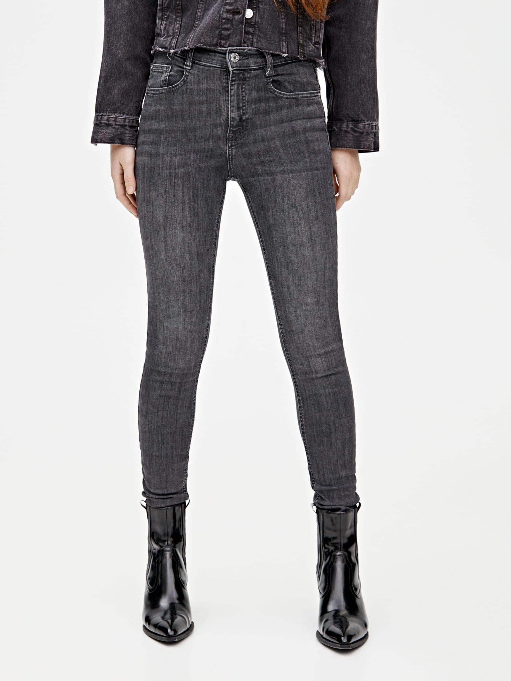 

Джинсы Pull & Bear 5683/308/802-AAZJ 32 Светло-черные