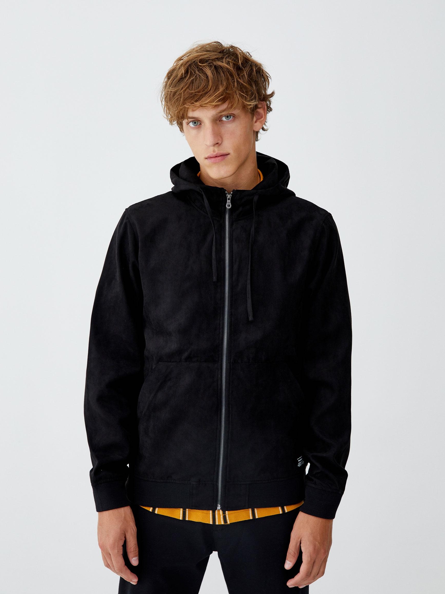

Куртка из искусственная замши Pull & Bear 9712/513/800-AAAD L Черная