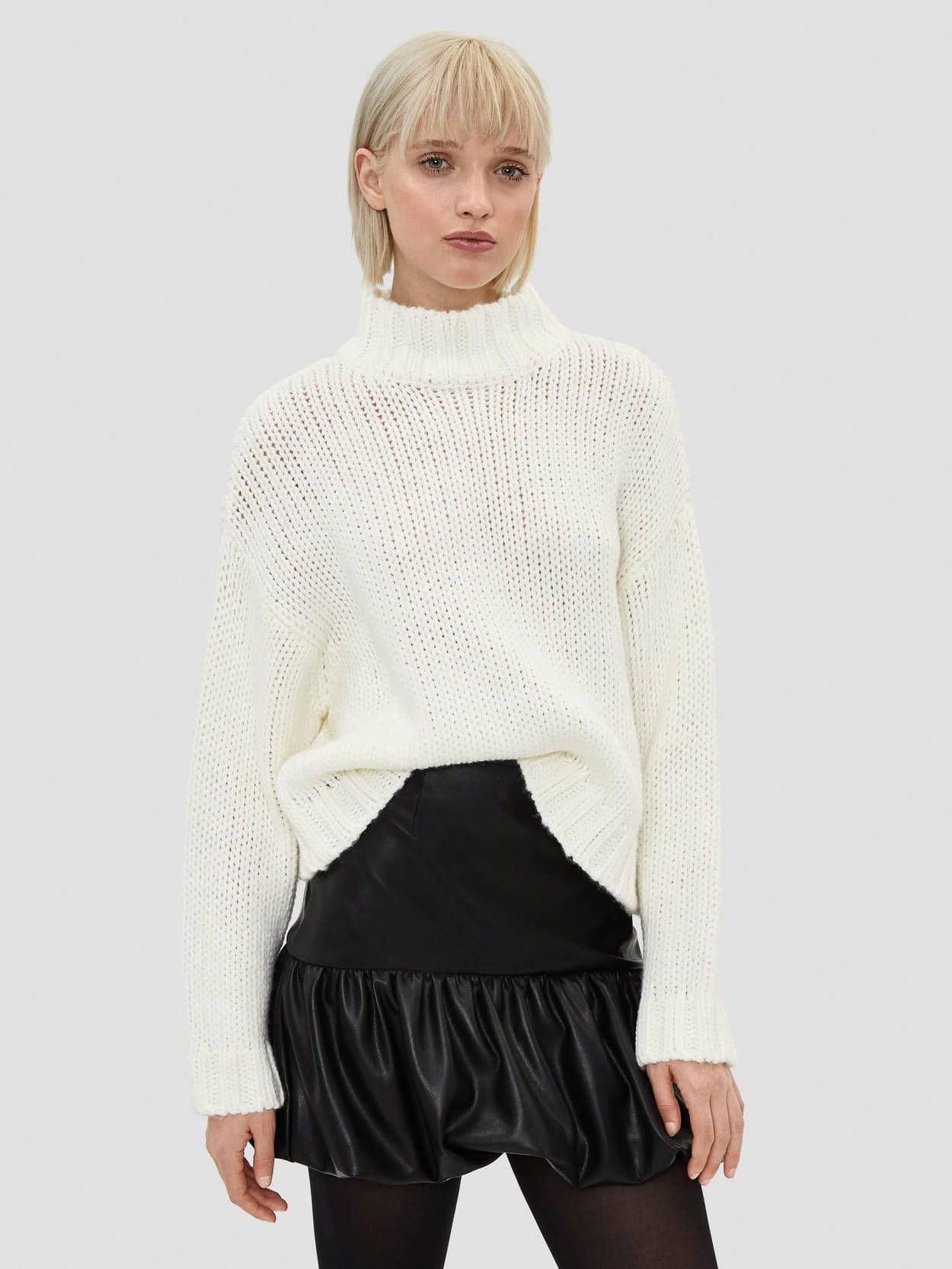 

Юбка Bershka 5757/512/800-AAAD S Черная