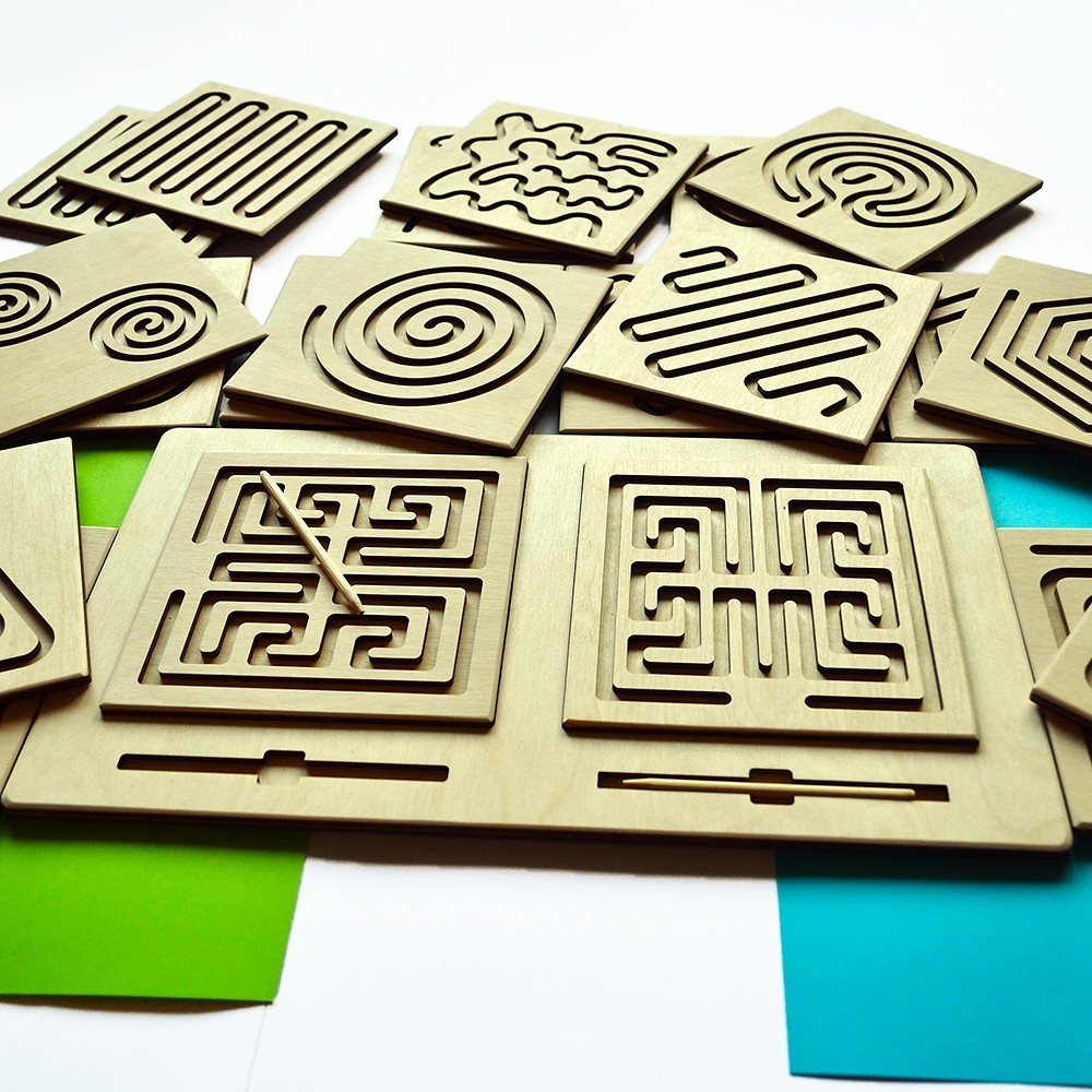 

Большие межполушарные доски, развивающие лабиринты по методике Монтессори (10 видов узоров, каждого по два)