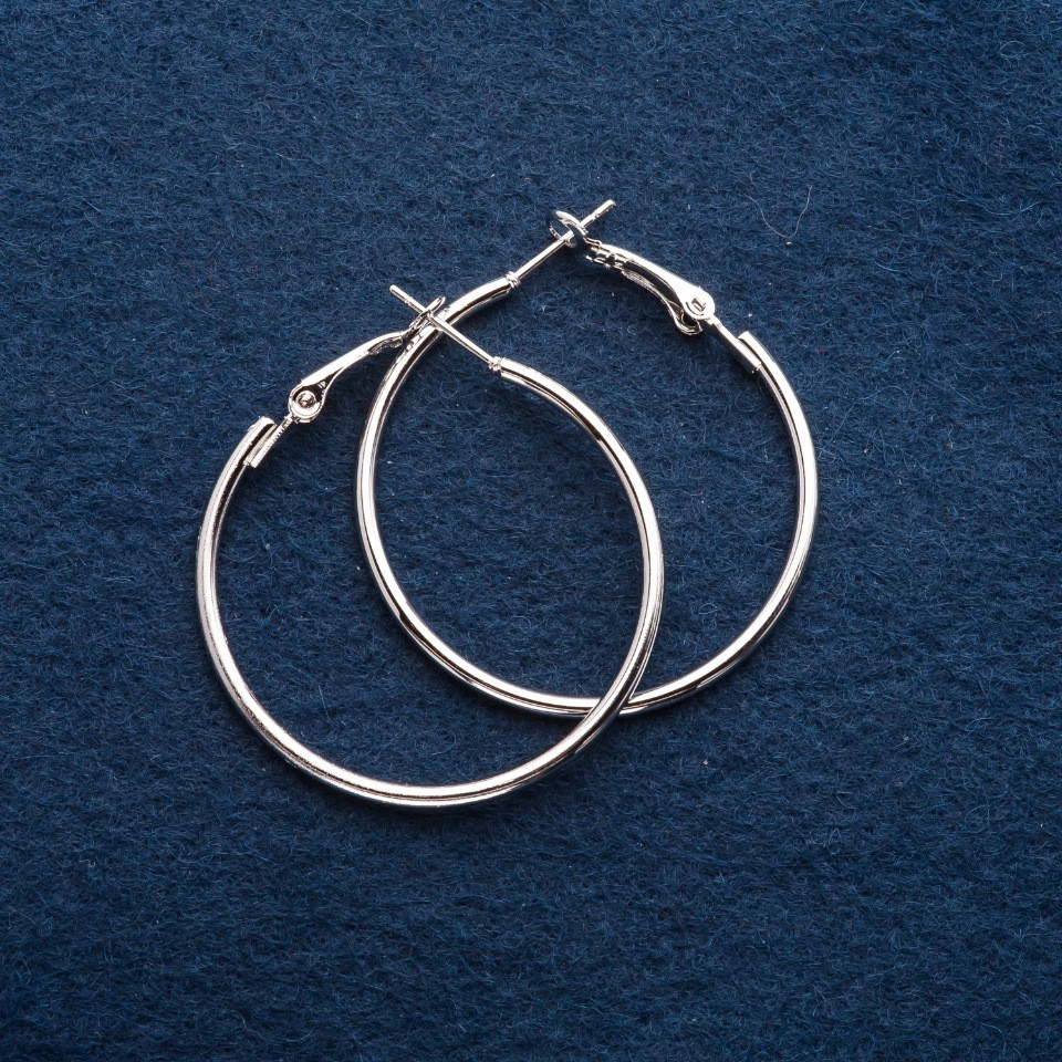 

Серьги кольца, диаметр 4см серебристые, ida10764