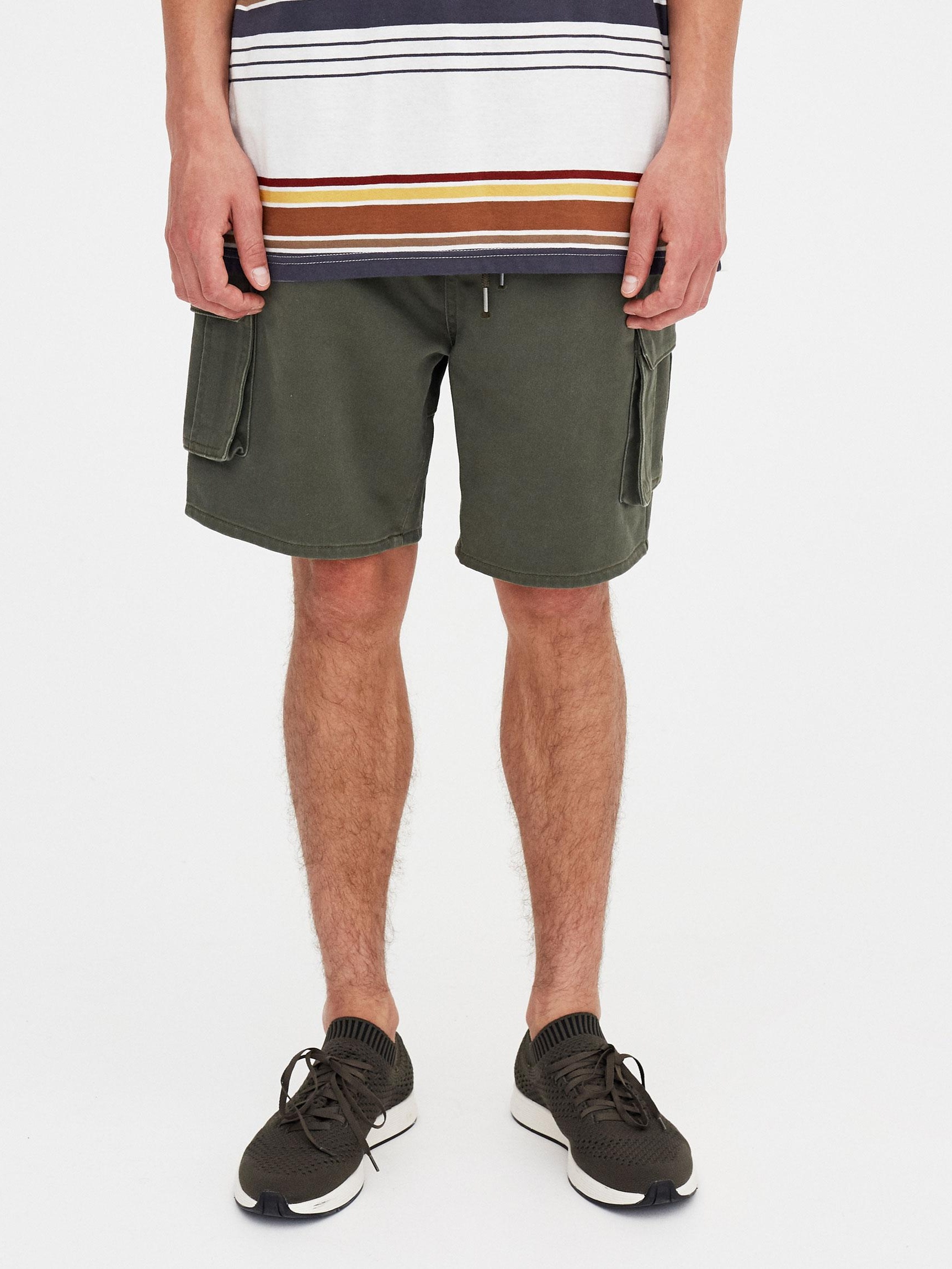 

Шорты Pull & Bear 5696/708/505-ABTE S Болотные
