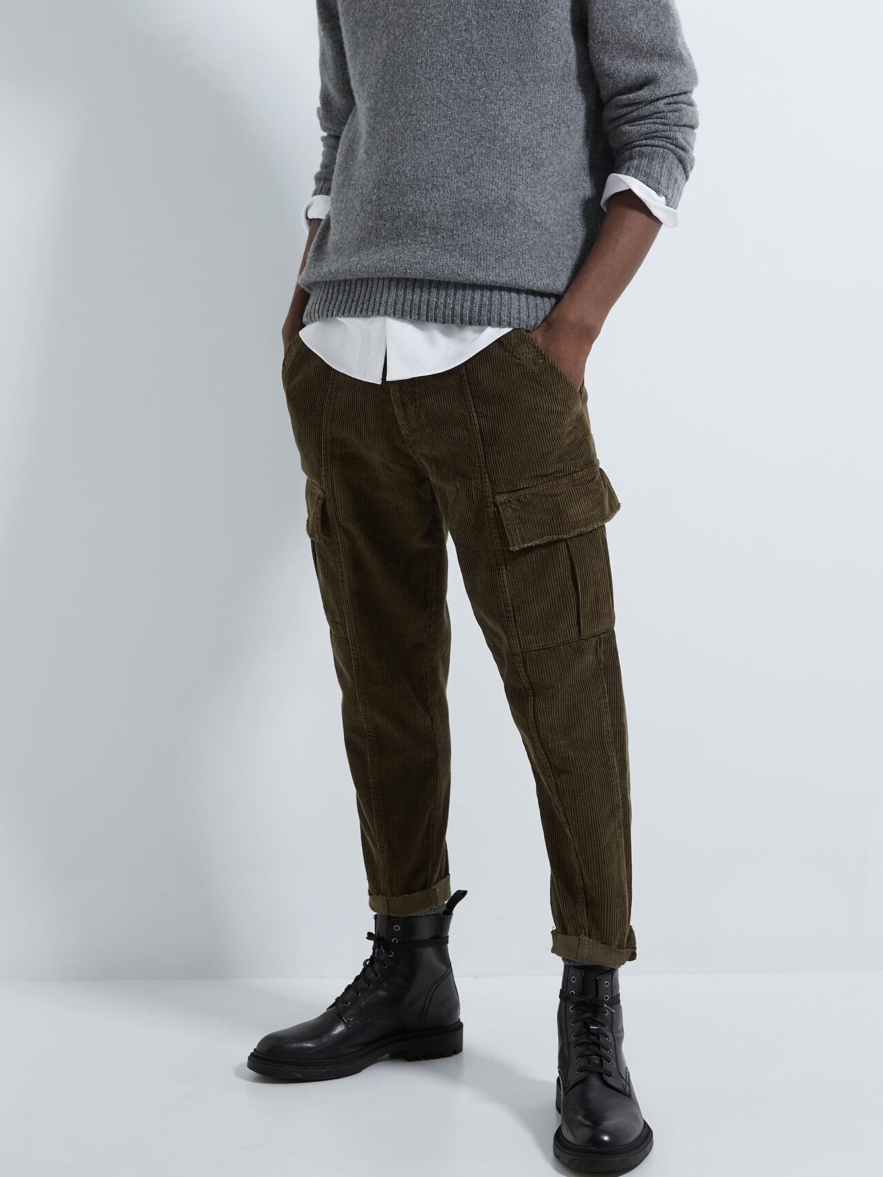 

Брюки Zara 9663/300/505-ABTE 42 Болотные