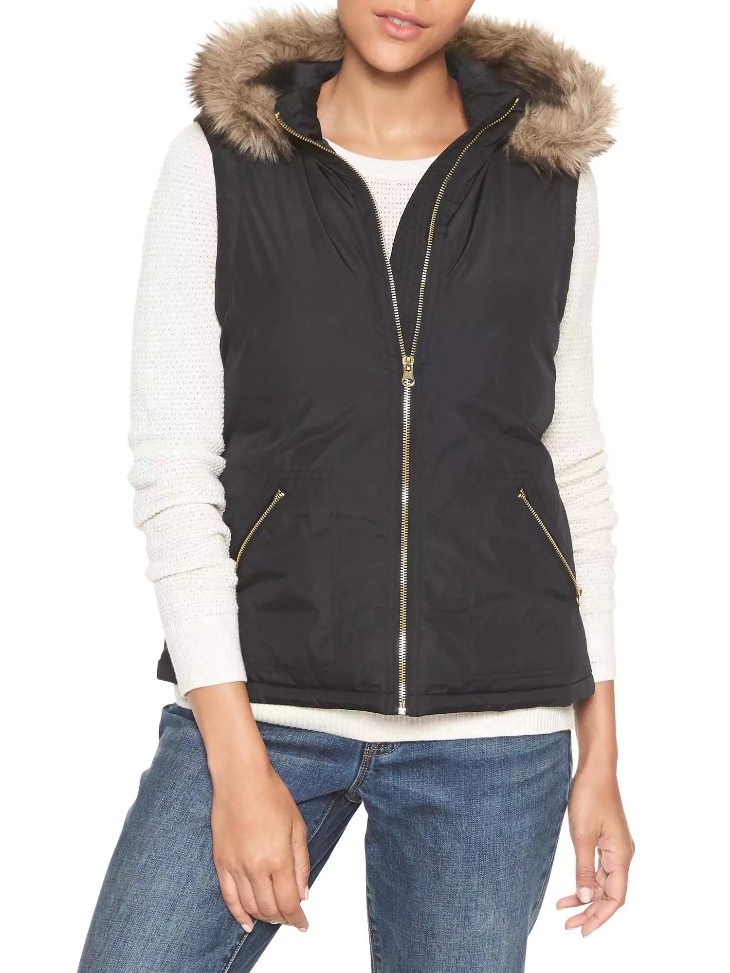 

Жилет женский GAP GA0280W S Черный