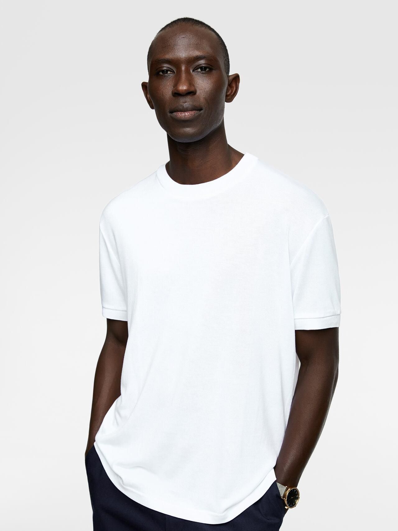 

Футболка Zara 4090/400/250-ACTS M Белая