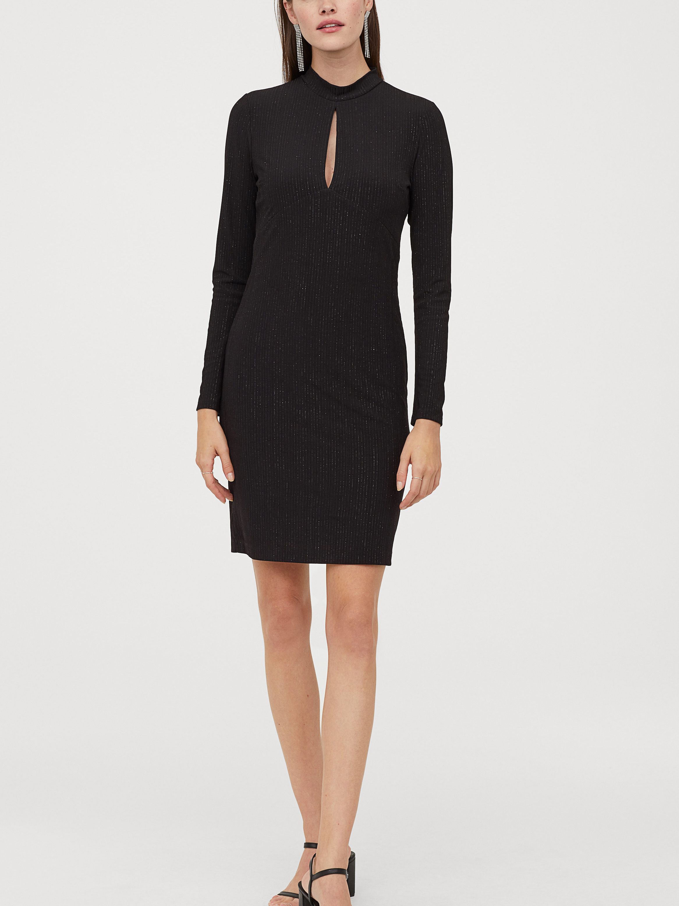 

Платье H&M 821731a99 L Черное