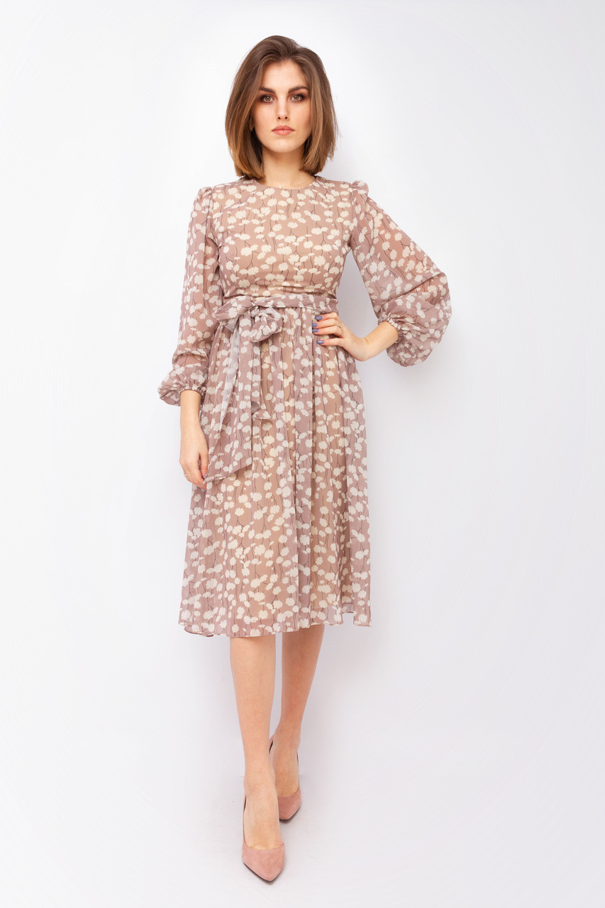 

Женское платье Charming 7071  бежевое, Женское платье Charming 7071 44 бежевое