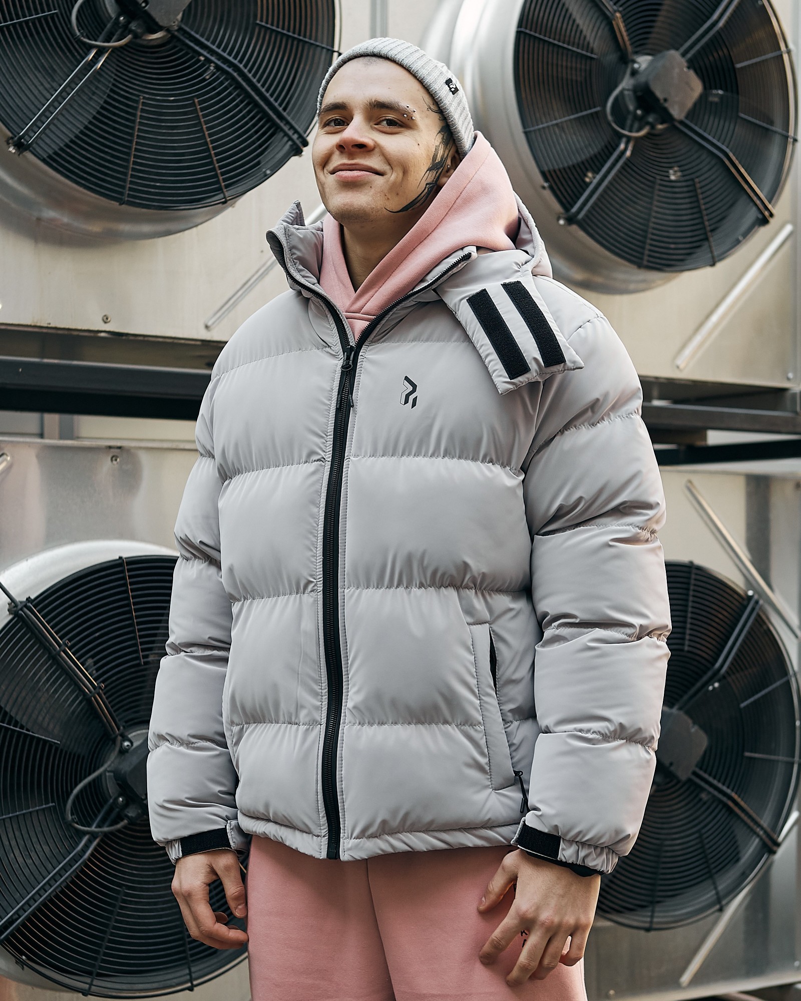 

Зимняя мужская куртка Пушка Огонь Homie Silk серый XS