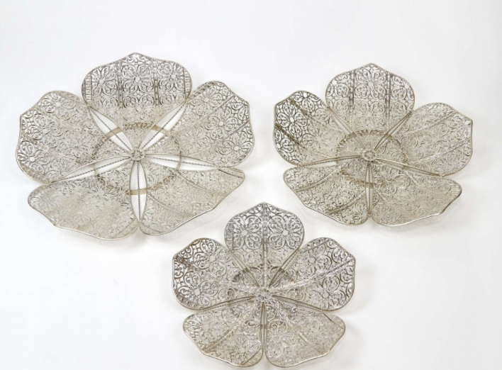 

Серебряные металлические цветы Decsty Silver Blossom (DS0002482)