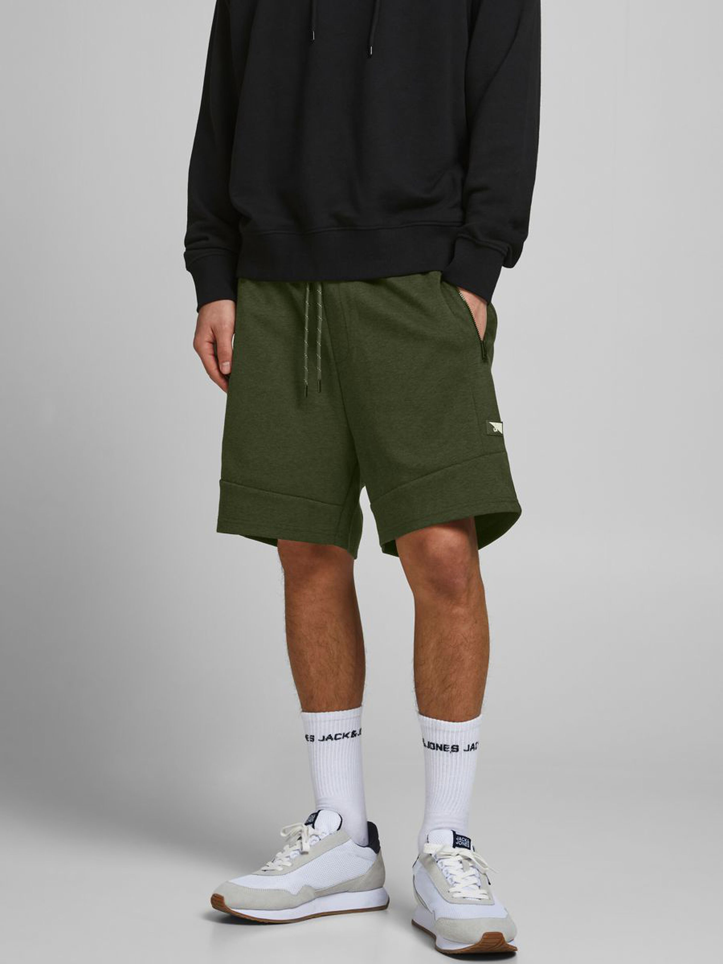 

Шорты Jack & Jones 12186750-64494 S