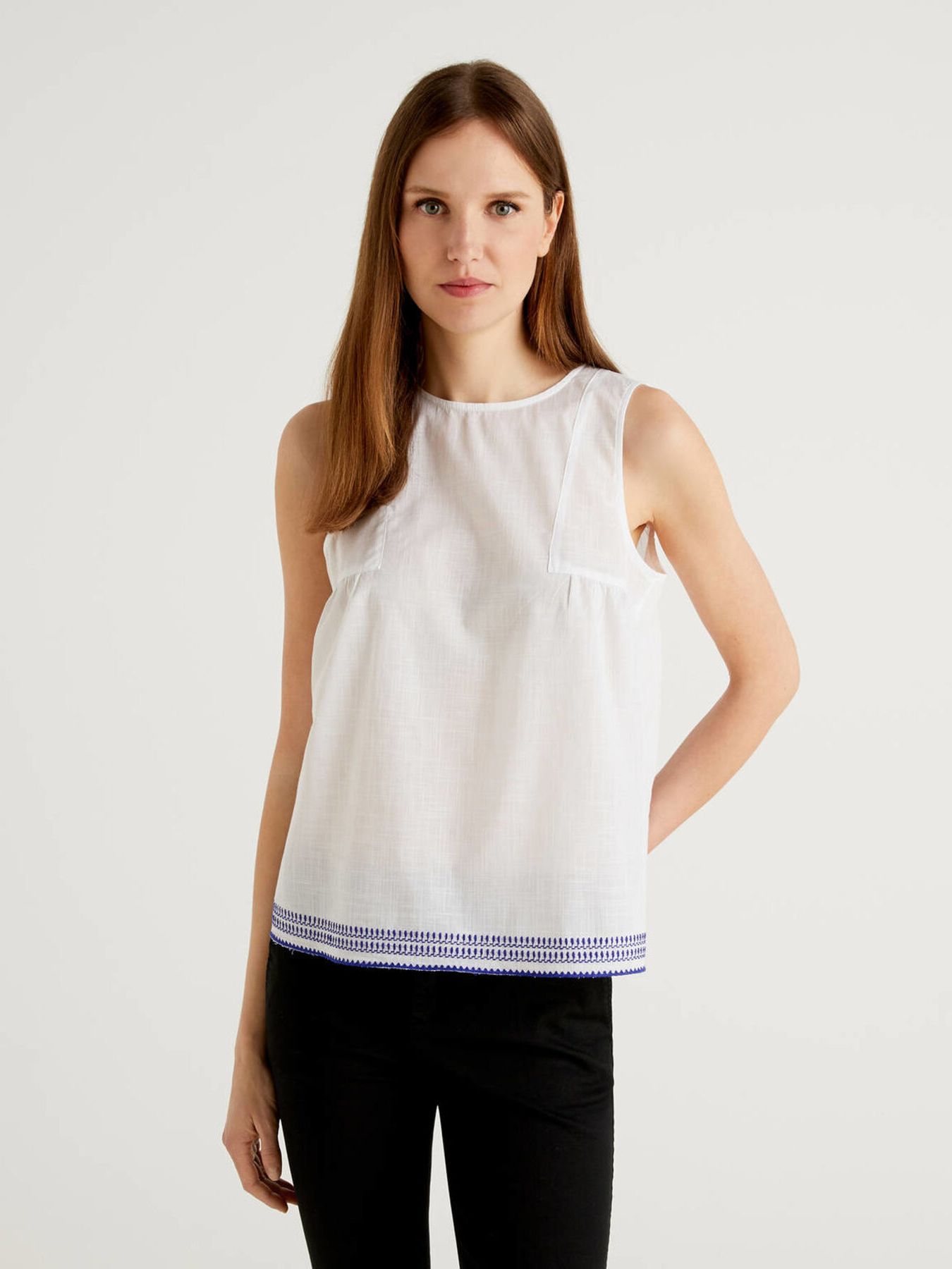

Топ United Colors of Benetton 59DN5T2F4-101 S