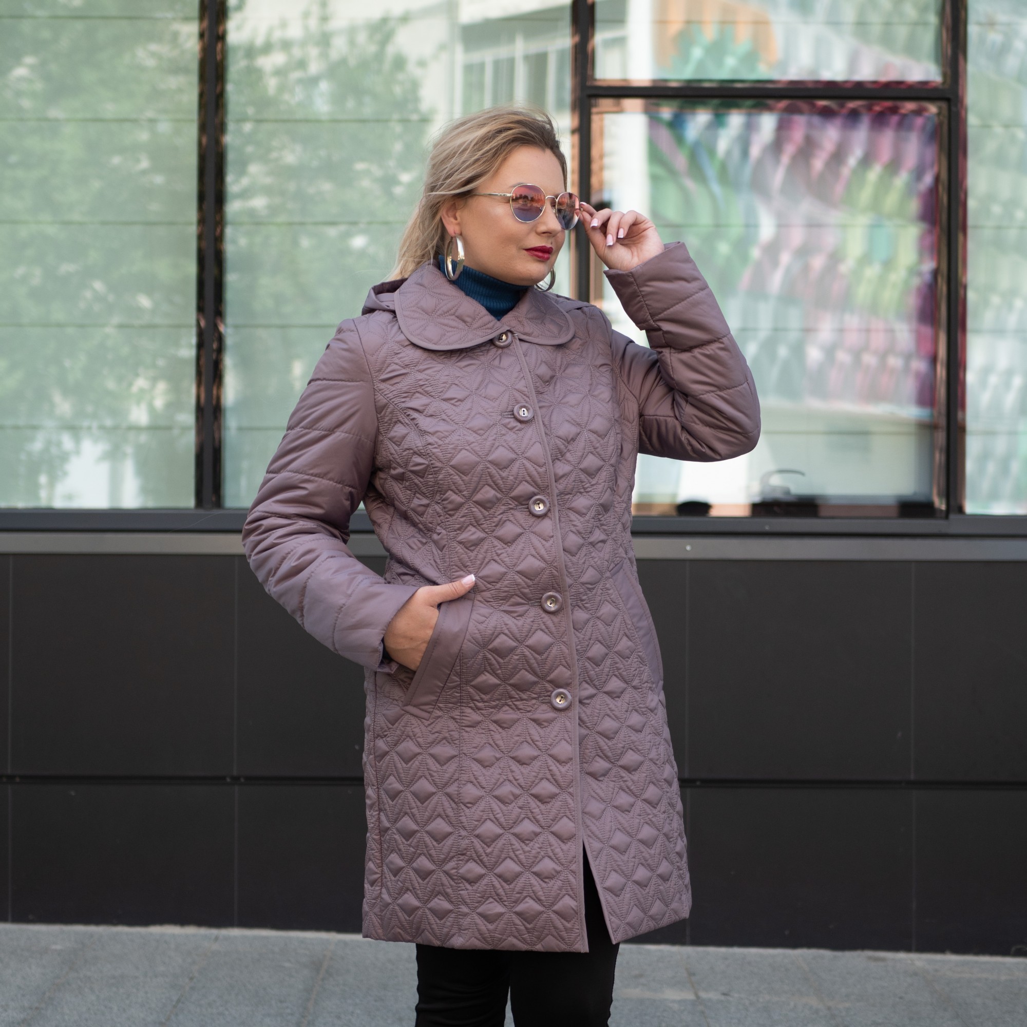 

Женская демисезонная куртка большого размера UF-fashion Аля-sk 54 темная пудра