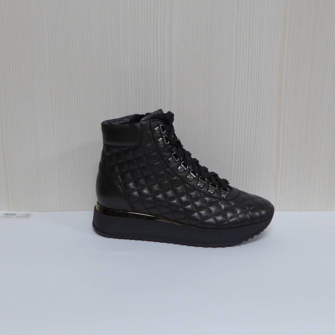 

Черевики Kelton 38 Чорні 23023