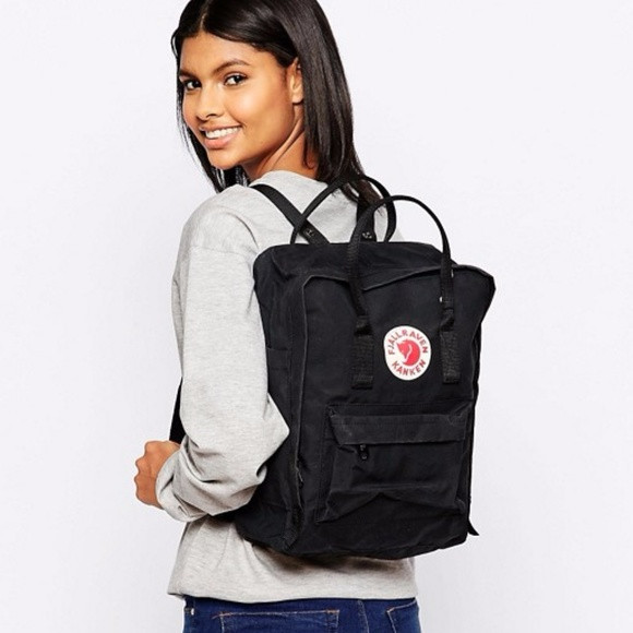 

Рюкзак Fjallraven Classic Черный