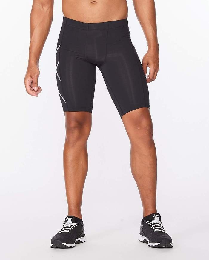 

Мужские компрессионные шорты 2XU, Core Compression Shorts, L, черный/серебристый логотип