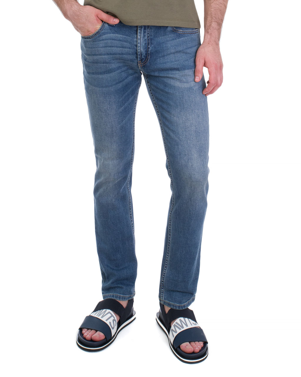 

Джинси чоловічі EMPORIO ARMANI (3G1J15-1DLRZ-0942/92) Синій, Джинси чоловічі EMPORIO ARMANI (3G1J15-1DLRZ-0942/92) Синій 34