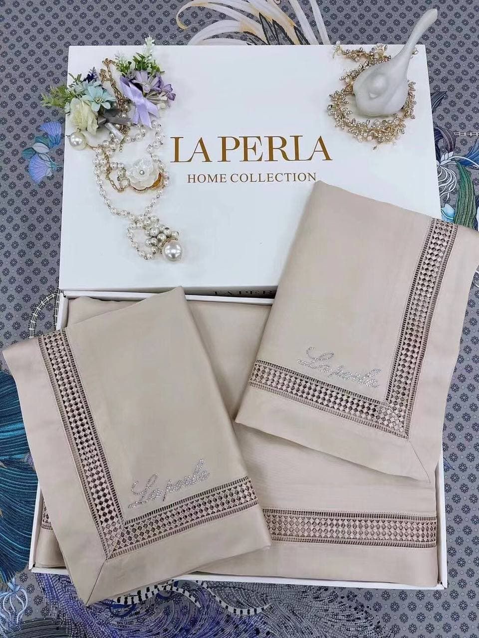 

Постельные наборы LA PERLA 200*230 200_230_273 LA PERLA
