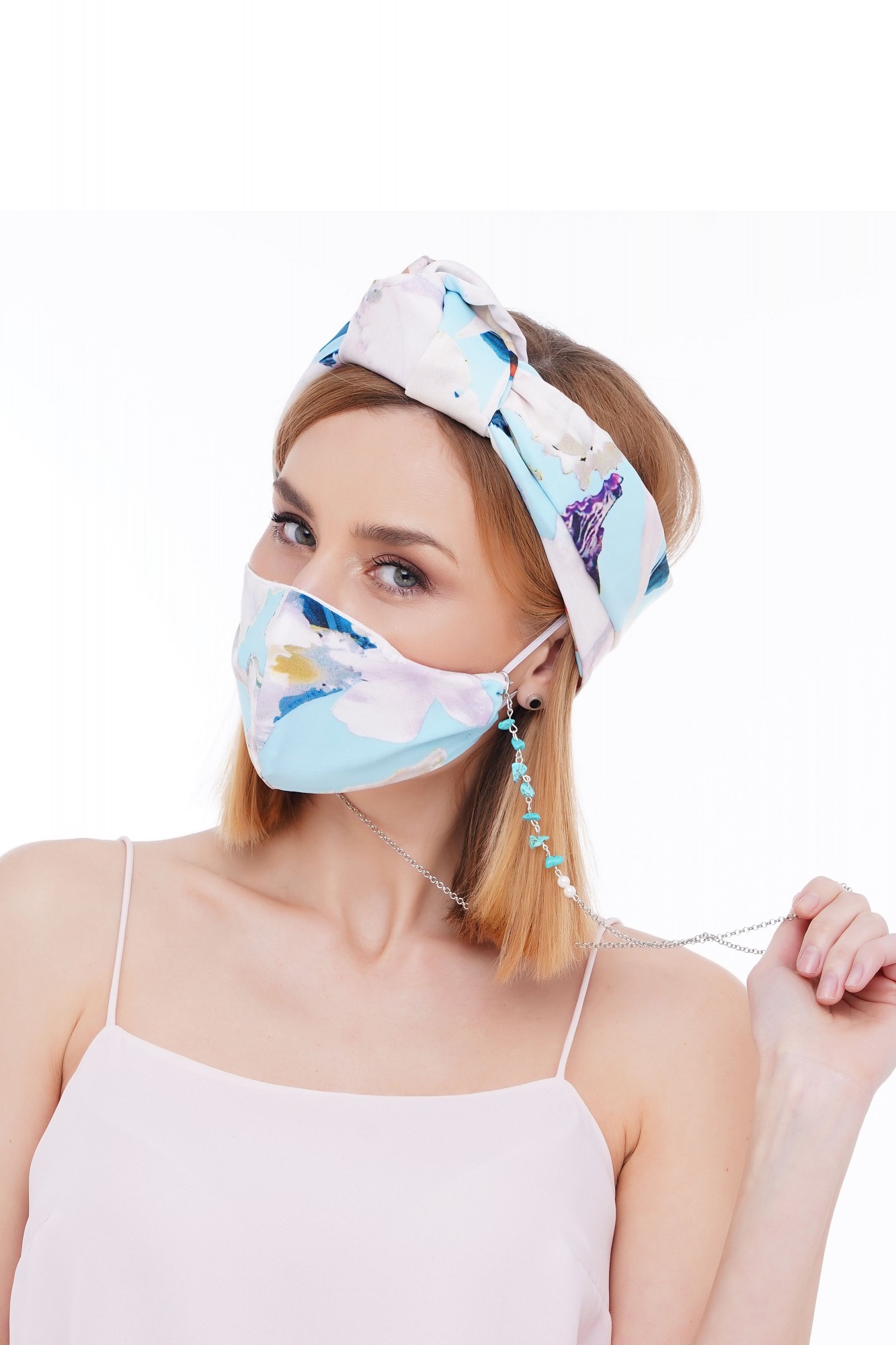 

Летний набор тюрбан +маска +цепочка для маски и очков MyScarf  голубой, Летний набор тюрбан +маска +цепочка для маски и очков MyScarf one size голубой