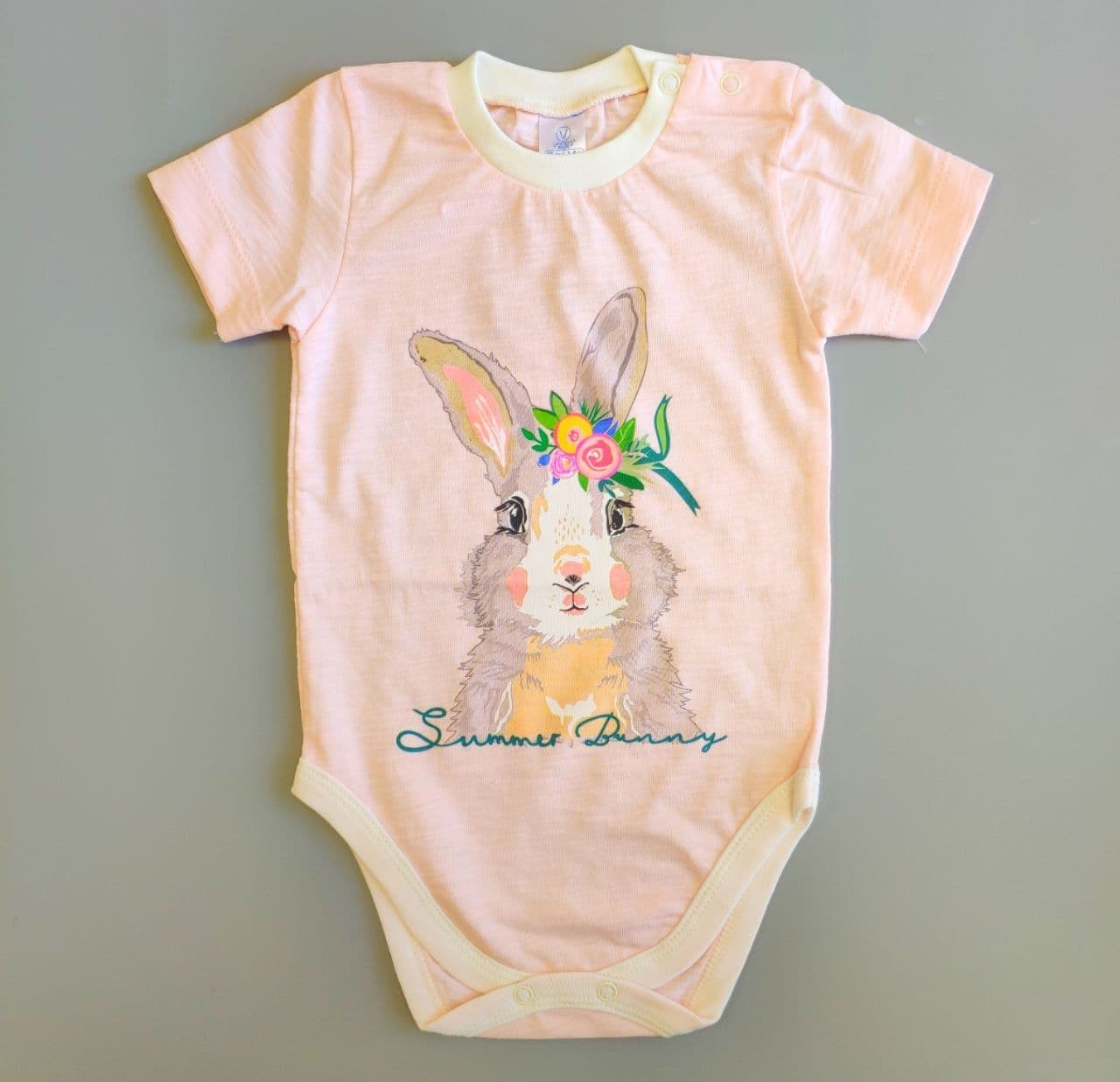 

Боди-футболка для девочек Верес Summer Bunny 102-4.77.68 68см Персиковый