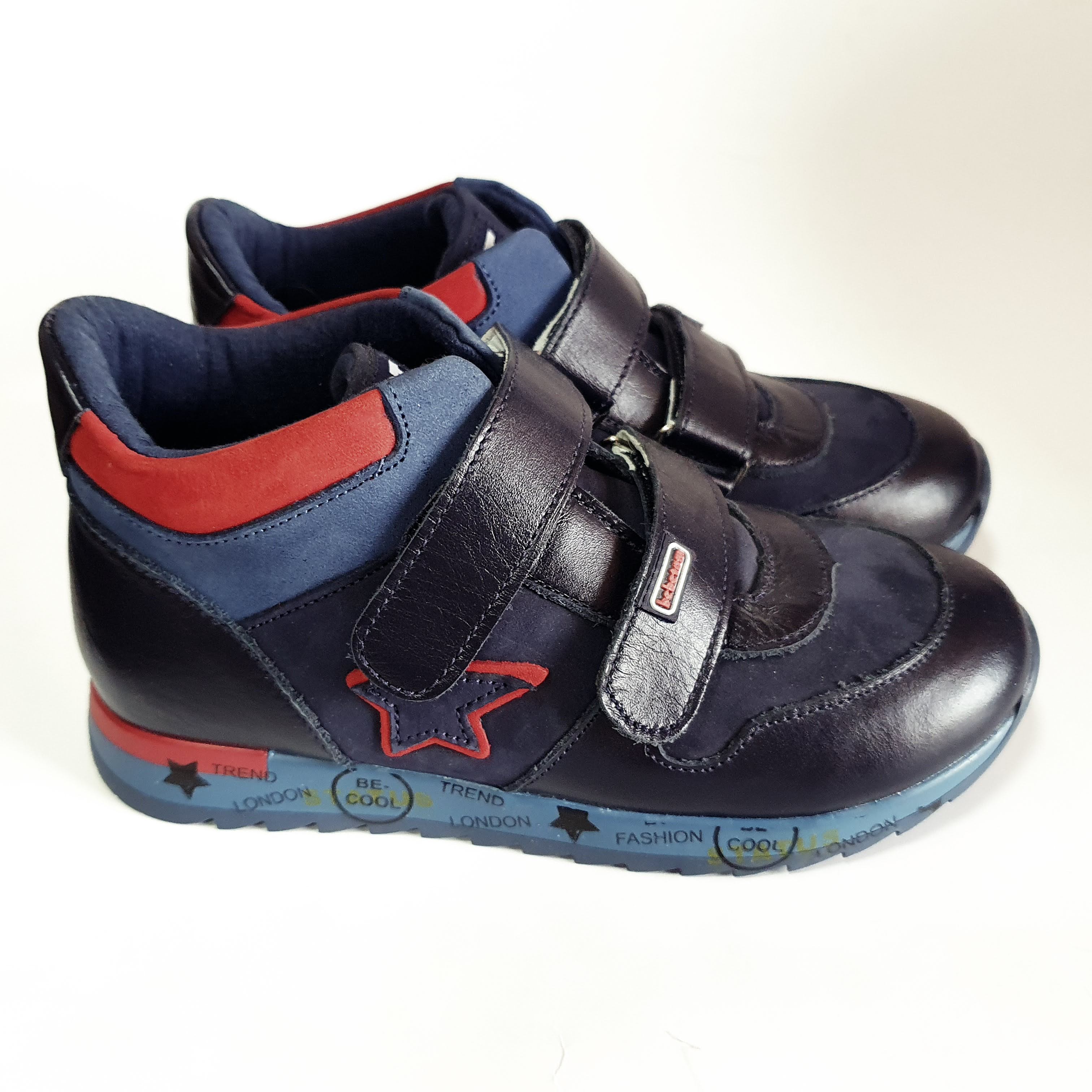 

Черевики з супінатором Bebetom 70.53.413 35 Темно-сині