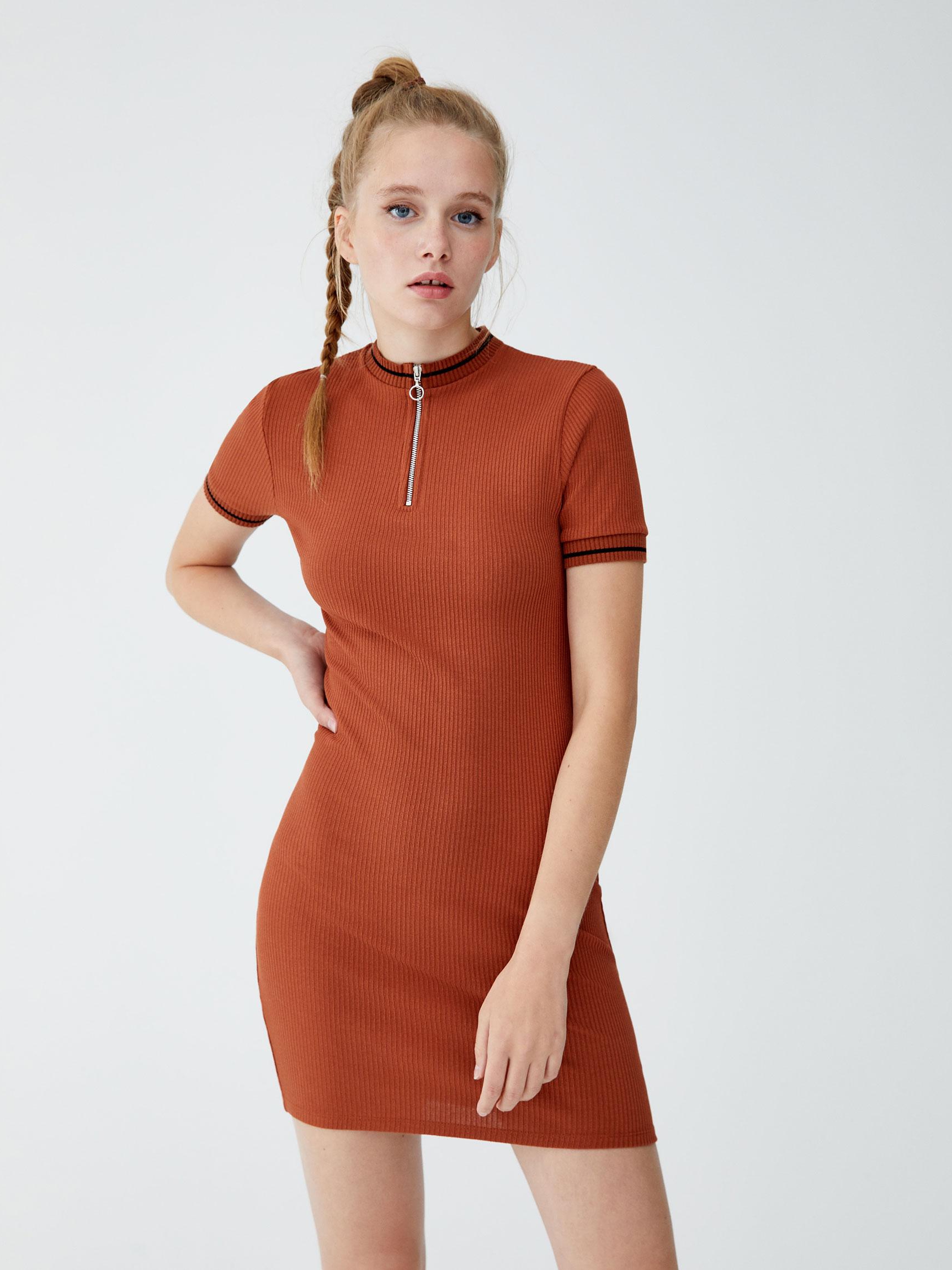 

Платье Pull & Bear 9393390701-ACVE XS Коричневое