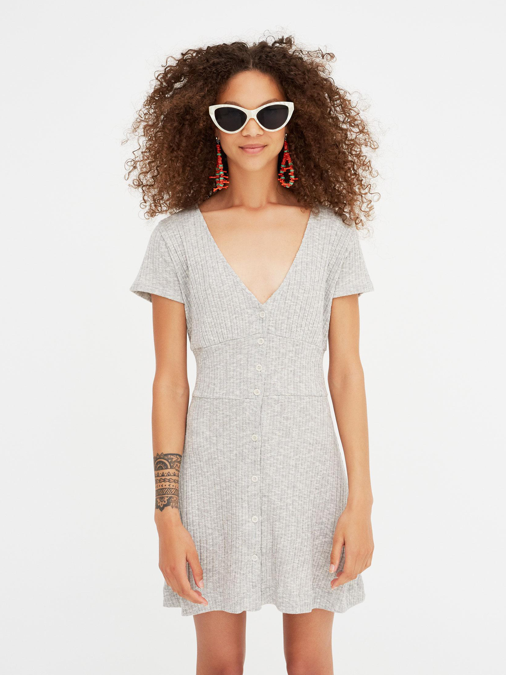 

Платье Pull & Bear 9393335803-ACWW XS Светло-серое