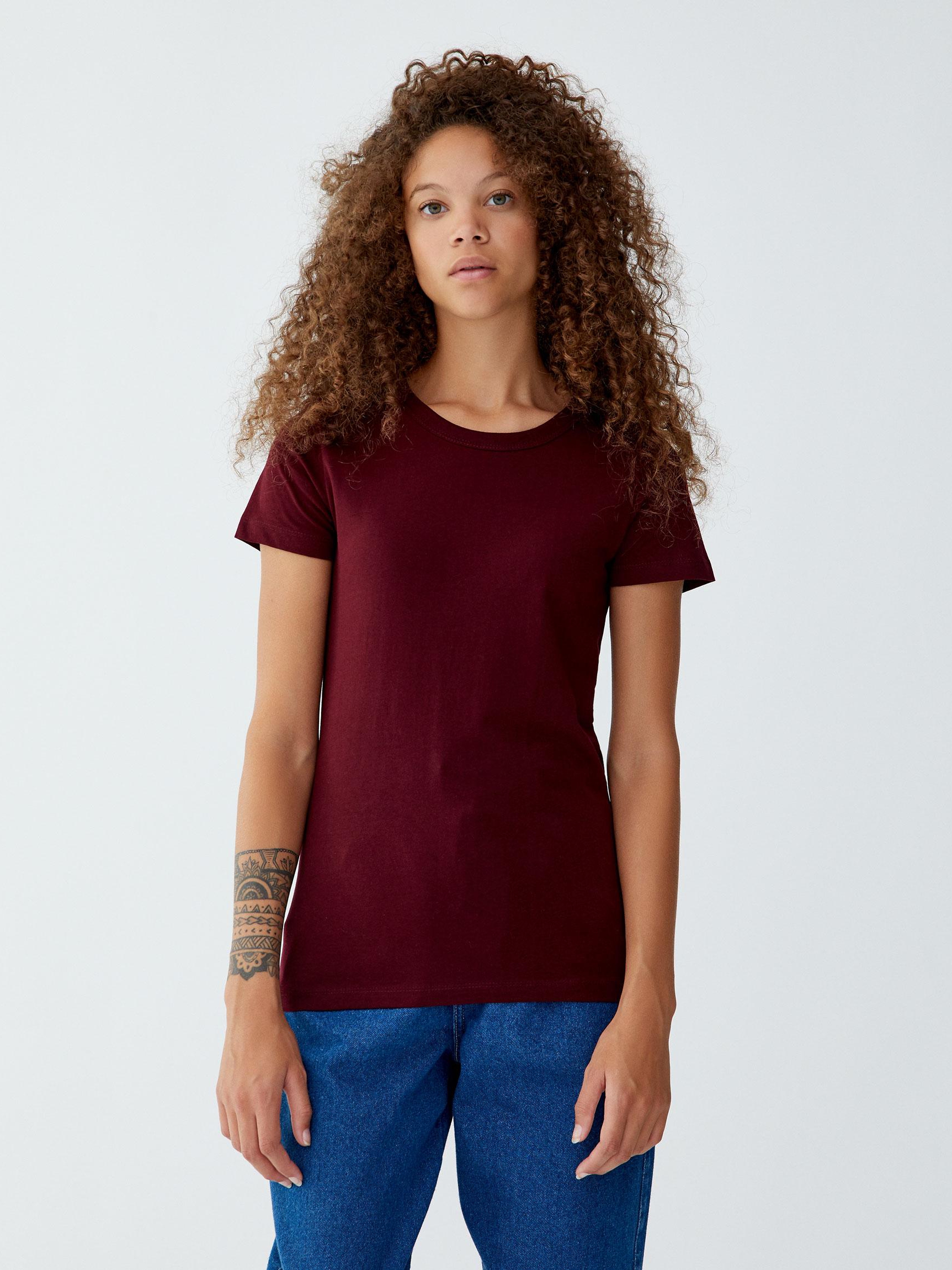 

Футболка Pull & Bear 9238374427-ACXK S Темно-бордовая
