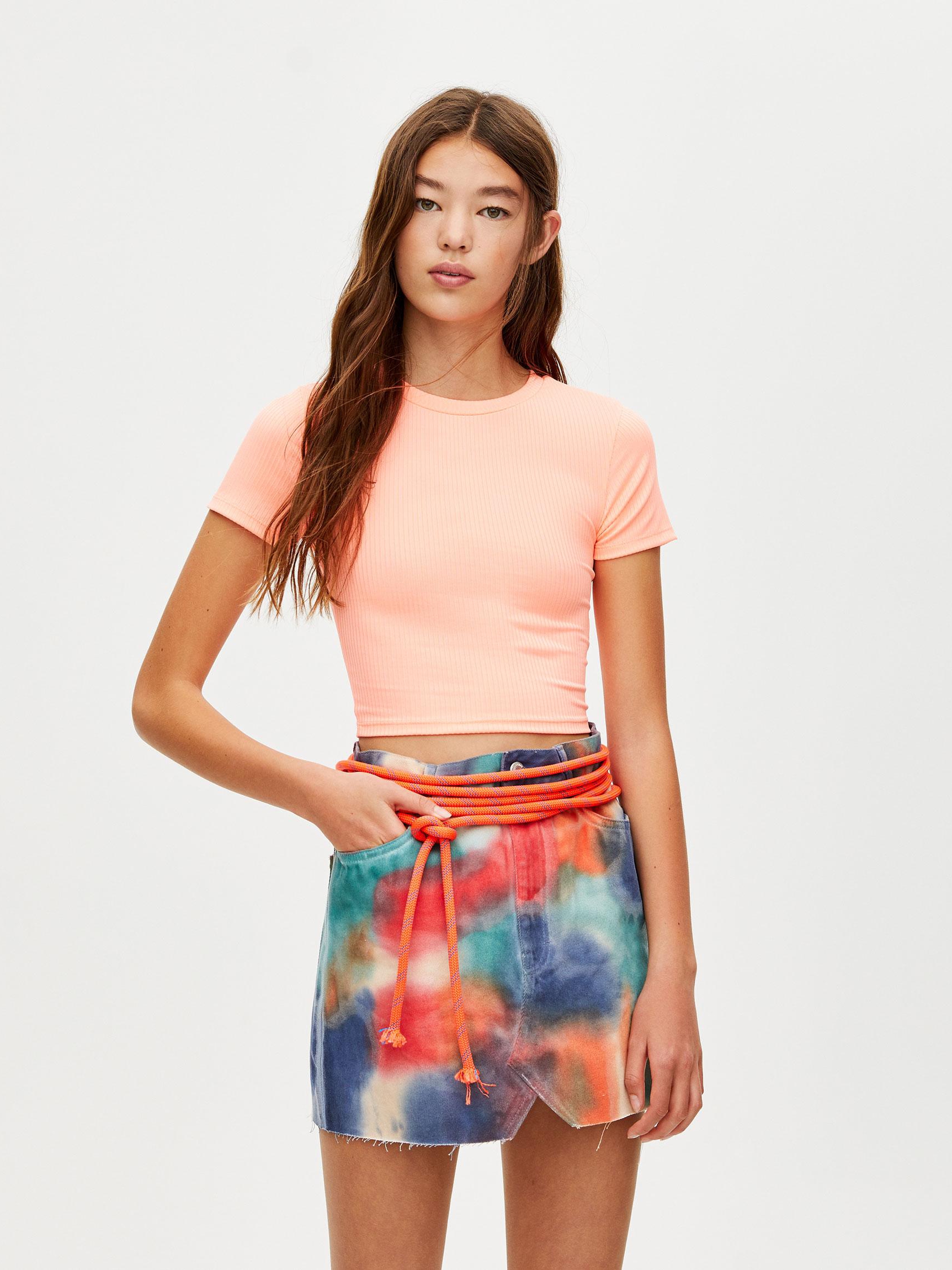 

Футболка Pull & Bear 9230379650-ACWG L Розовая
