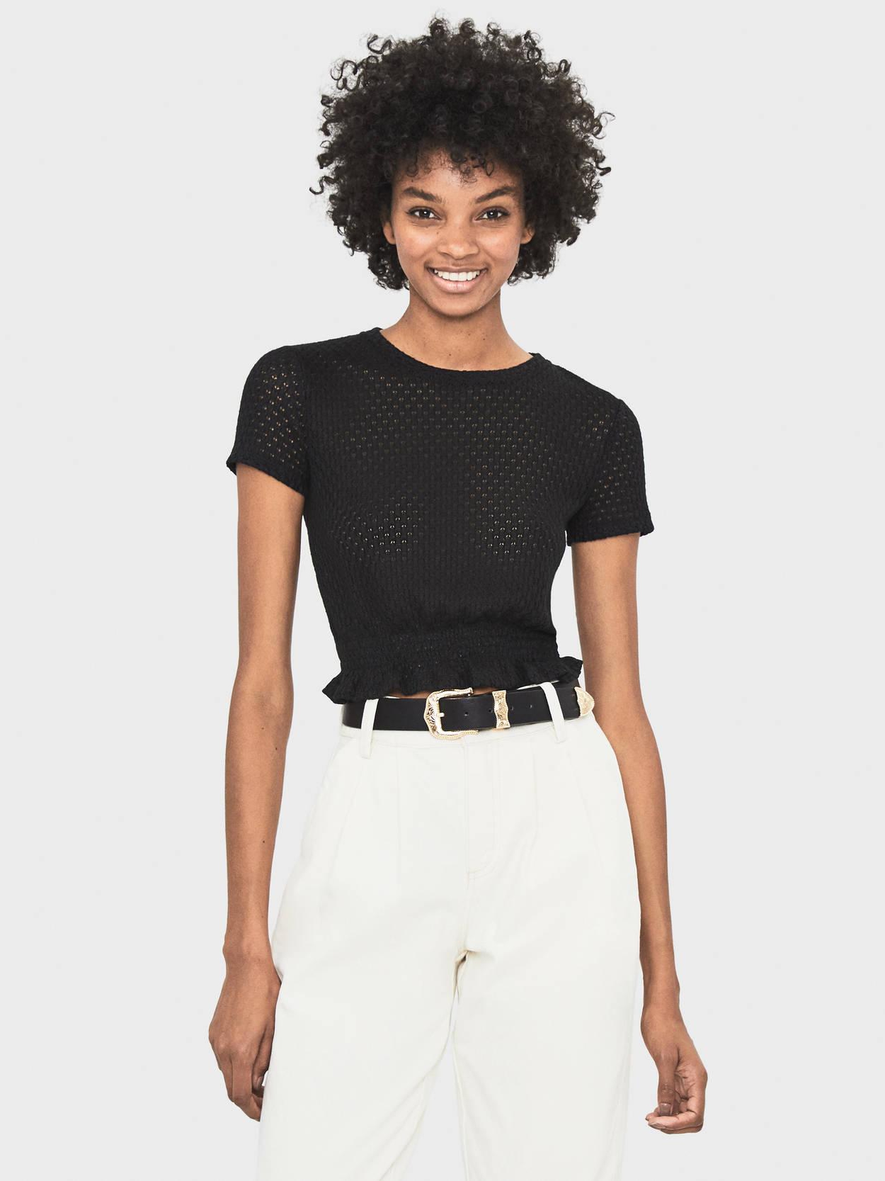 

Футболка Bershka 6805381800-AAAD XS Черная
