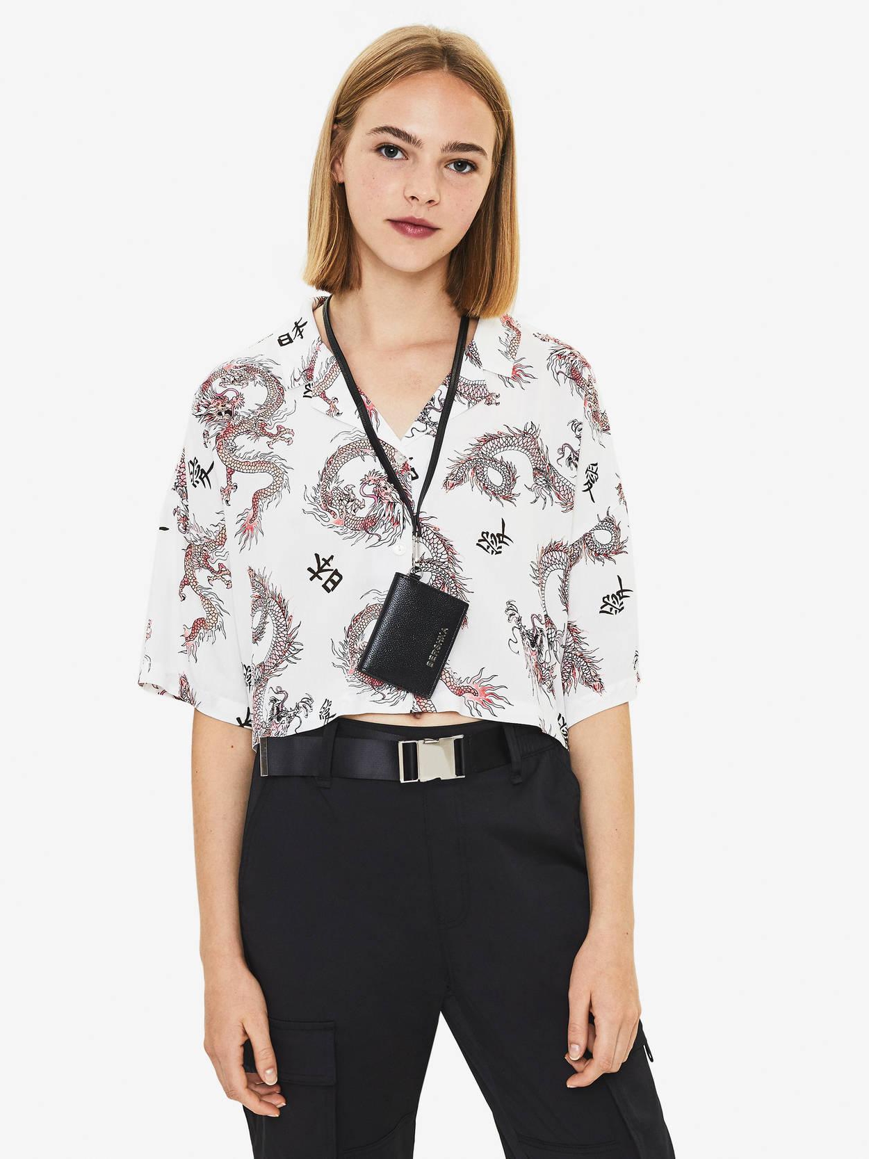 

Рубашка Bershka 5837962712-AAPB S Белая